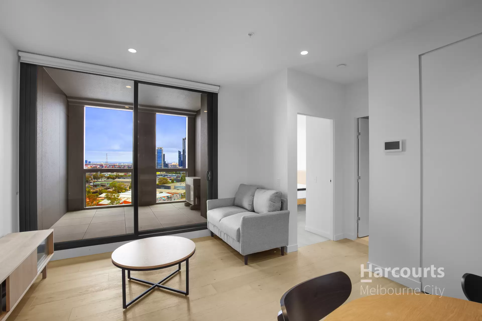 1107/259 Normanby Road, South Melbourne Leased by Harcourts Melbourne City - image 1