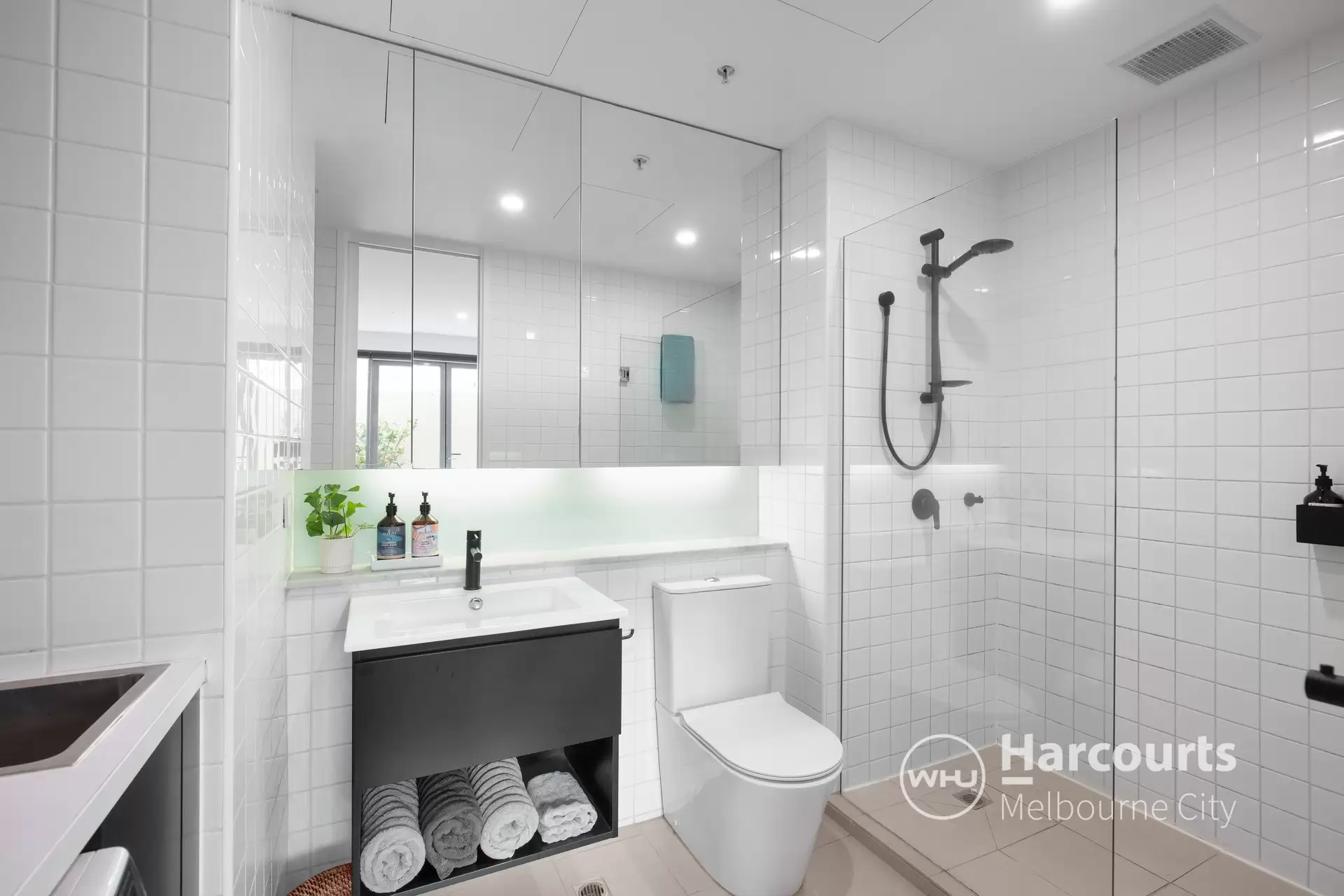51/187 Collins Street, Melbourne Leased by Harcourts Melbourne City - image 1