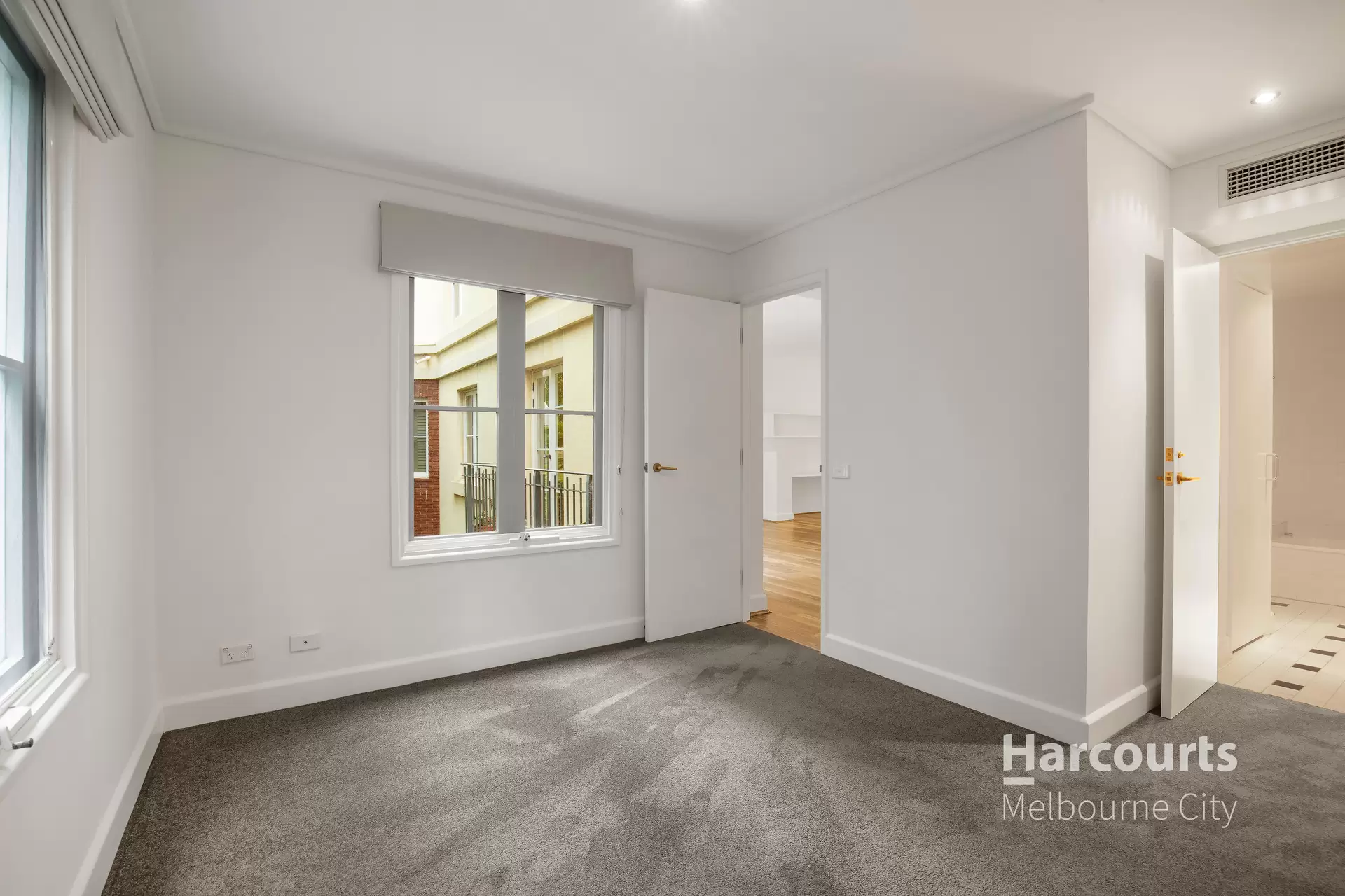 21/8 Wellington Crescent, East Melbourne Leased by Harcourts Melbourne City - image 1