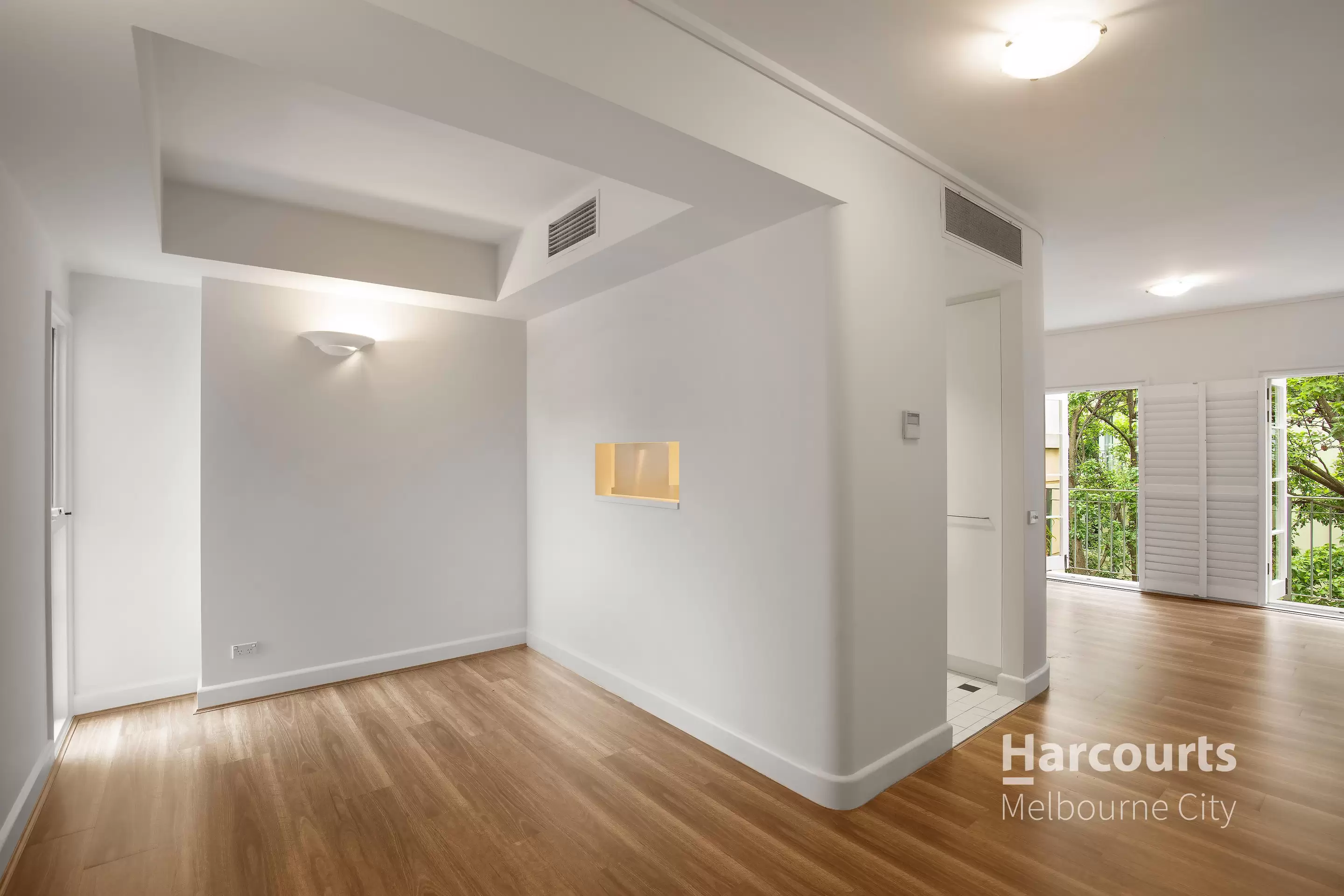 21/8 Wellington Crescent, East Melbourne Leased by Harcourts Melbourne City - image 3
