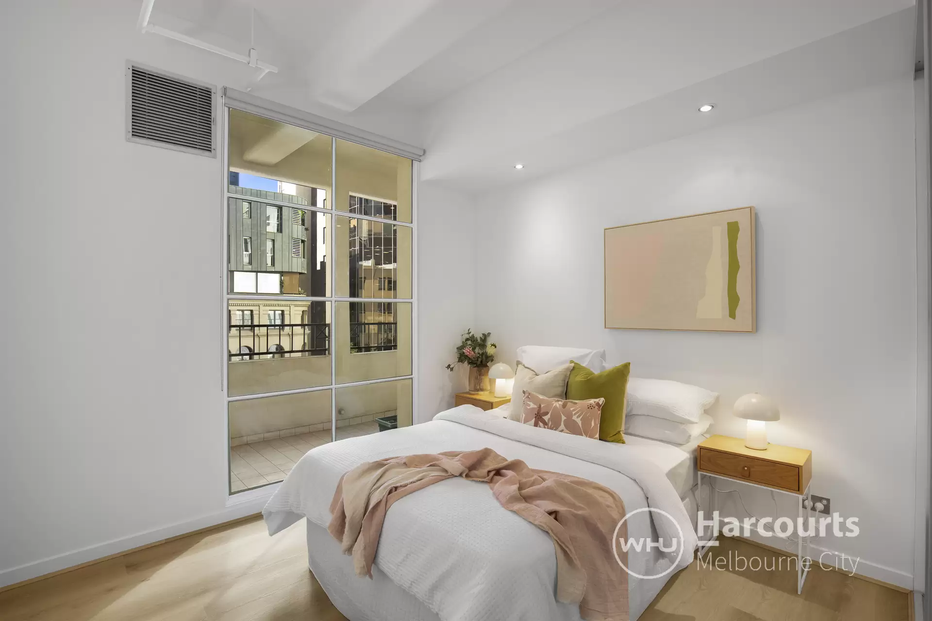 618/422 Collins Street, Melbourne Sold by Harcourts Melbourne City - image 1