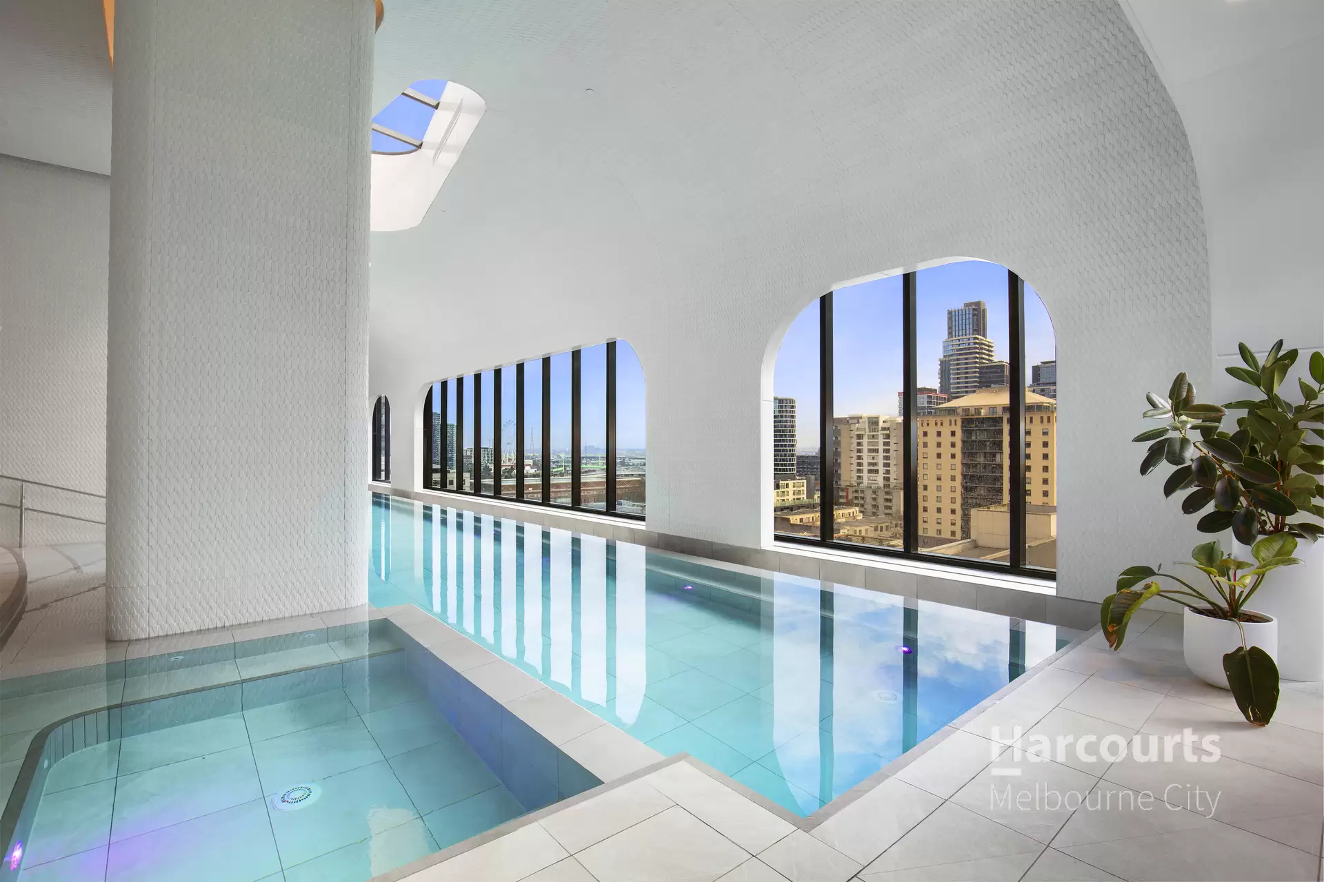 2408/301 King Street, Melbourne Leased by Harcourts Melbourne City - image 1