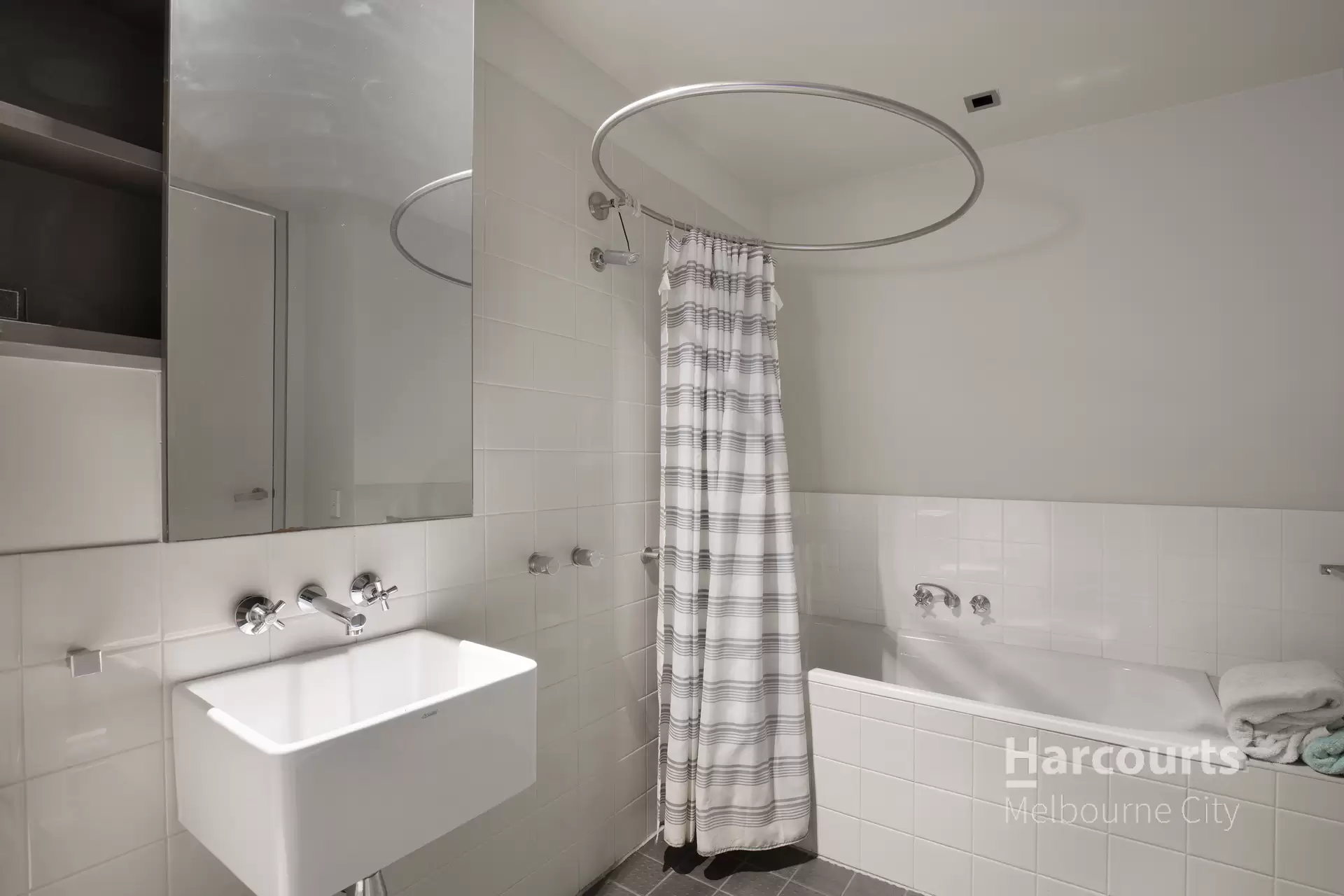 110P/191 Powlett Street, East Melbourne Leased by Harcourts Melbourne City - image 1