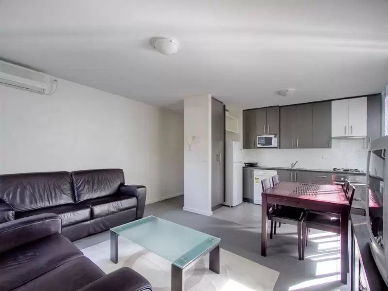 227/3 Hoddle Street, Collingwood Leased by Harcourts Melbourne City - image 3