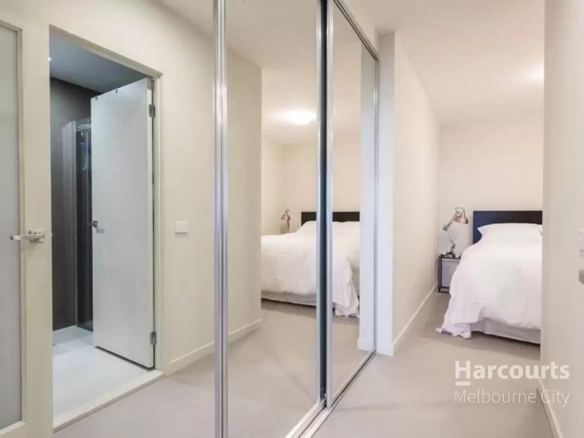6306/568 Collins Street, Melbourne Leased by Harcourts Melbourne City - image 4