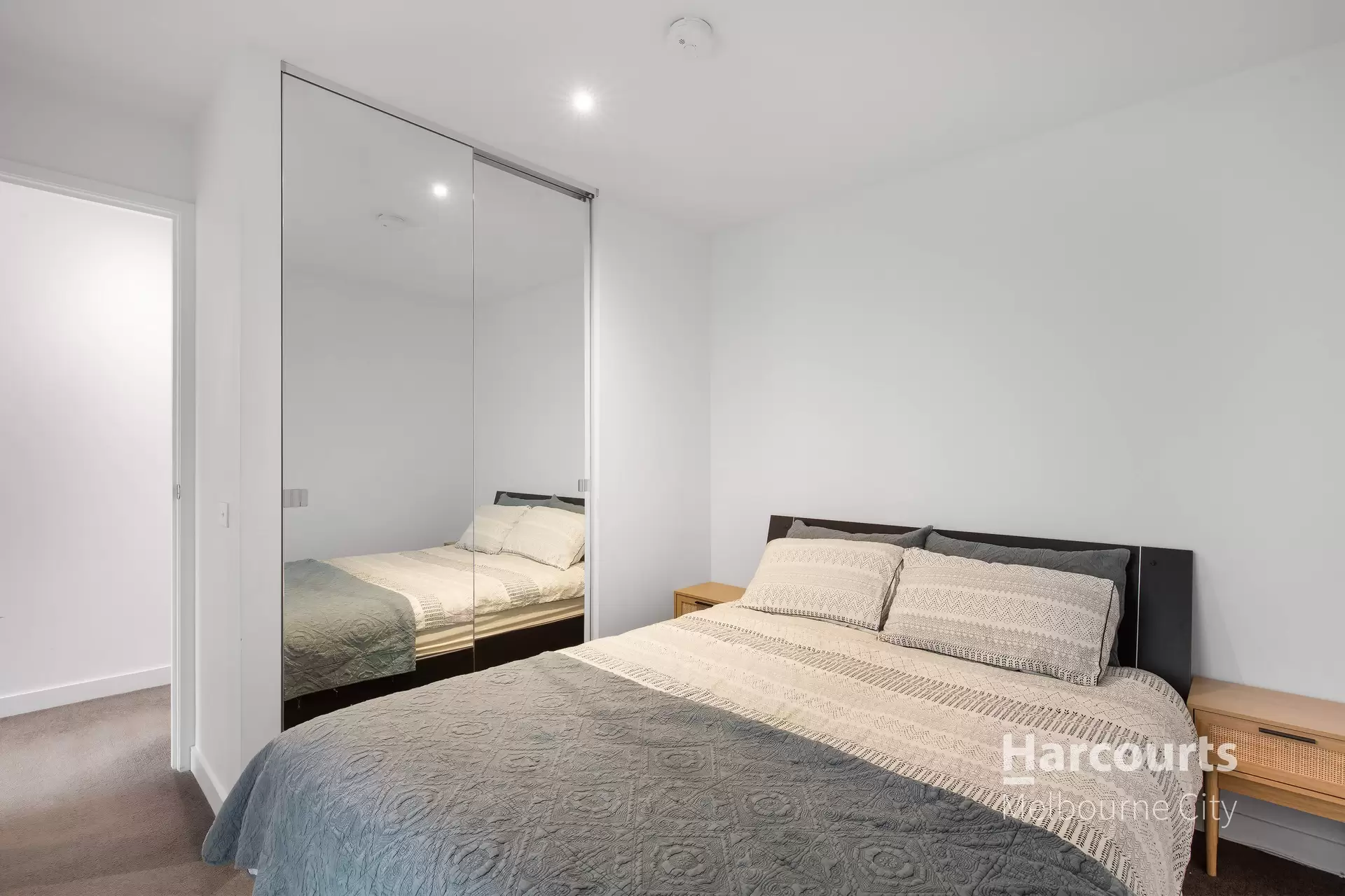 1503/7 Katherine Place, Melbourne Leased by Harcourts Melbourne City - image 1