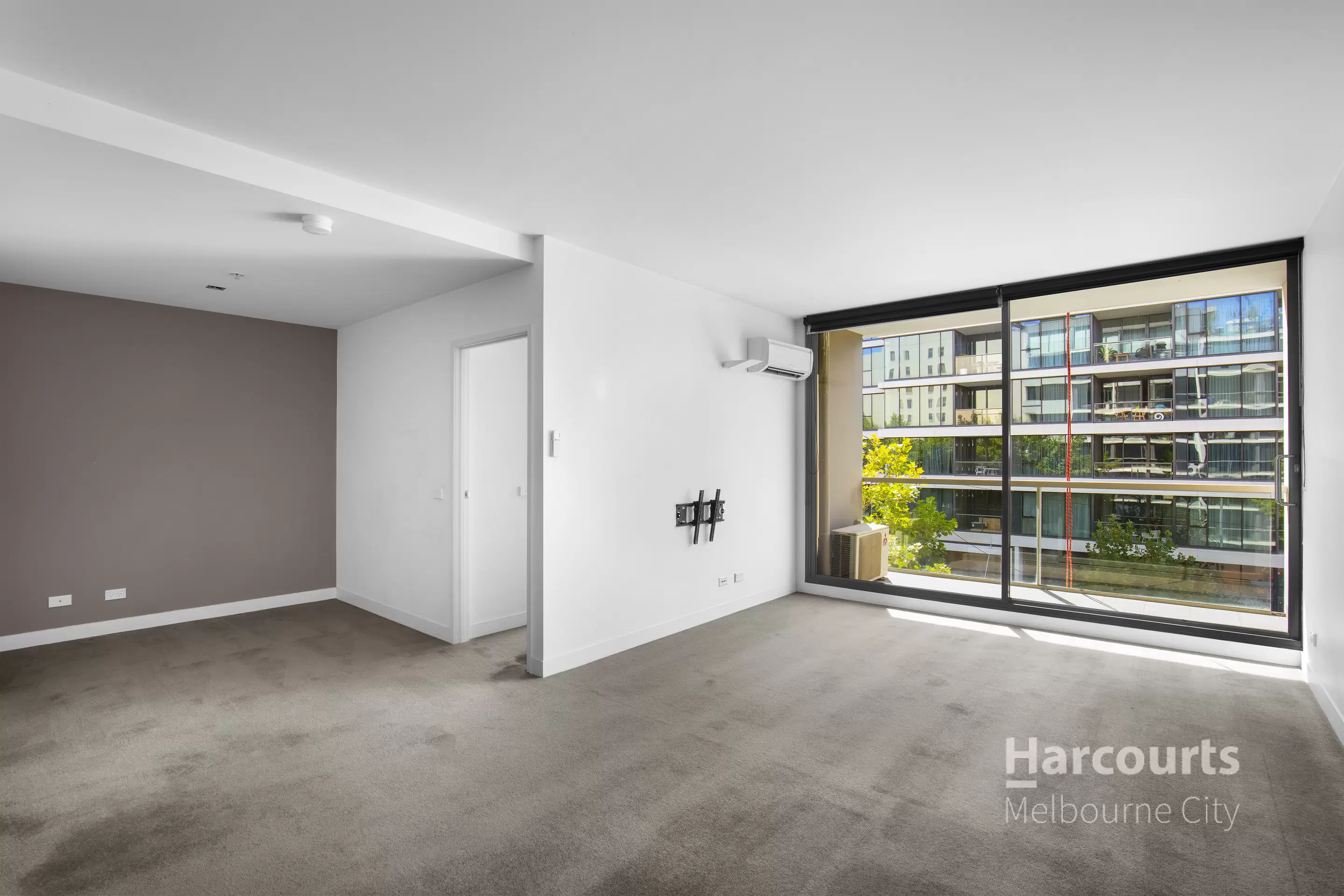 402/9 Eades Street, East Melbourne Leased by Harcourts Melbourne City - image 1