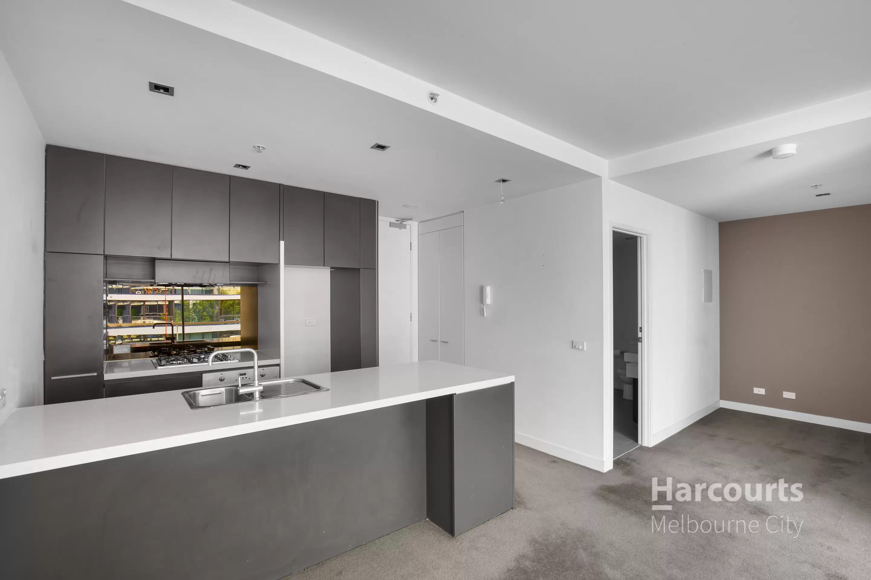 402/9 Eades Street, East Melbourne Leased by Harcourts Melbourne City - image 2