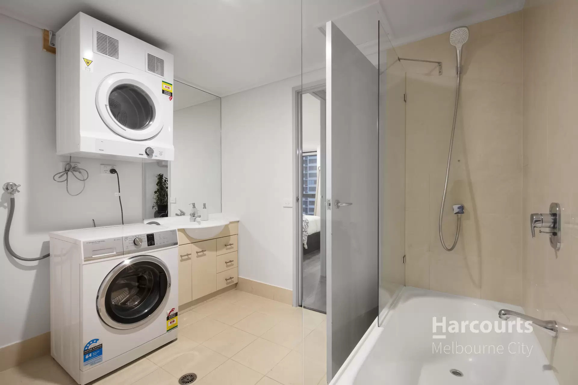 1008/668 Bourke Street, Melbourne Sold by Harcourts Melbourne City - image 1