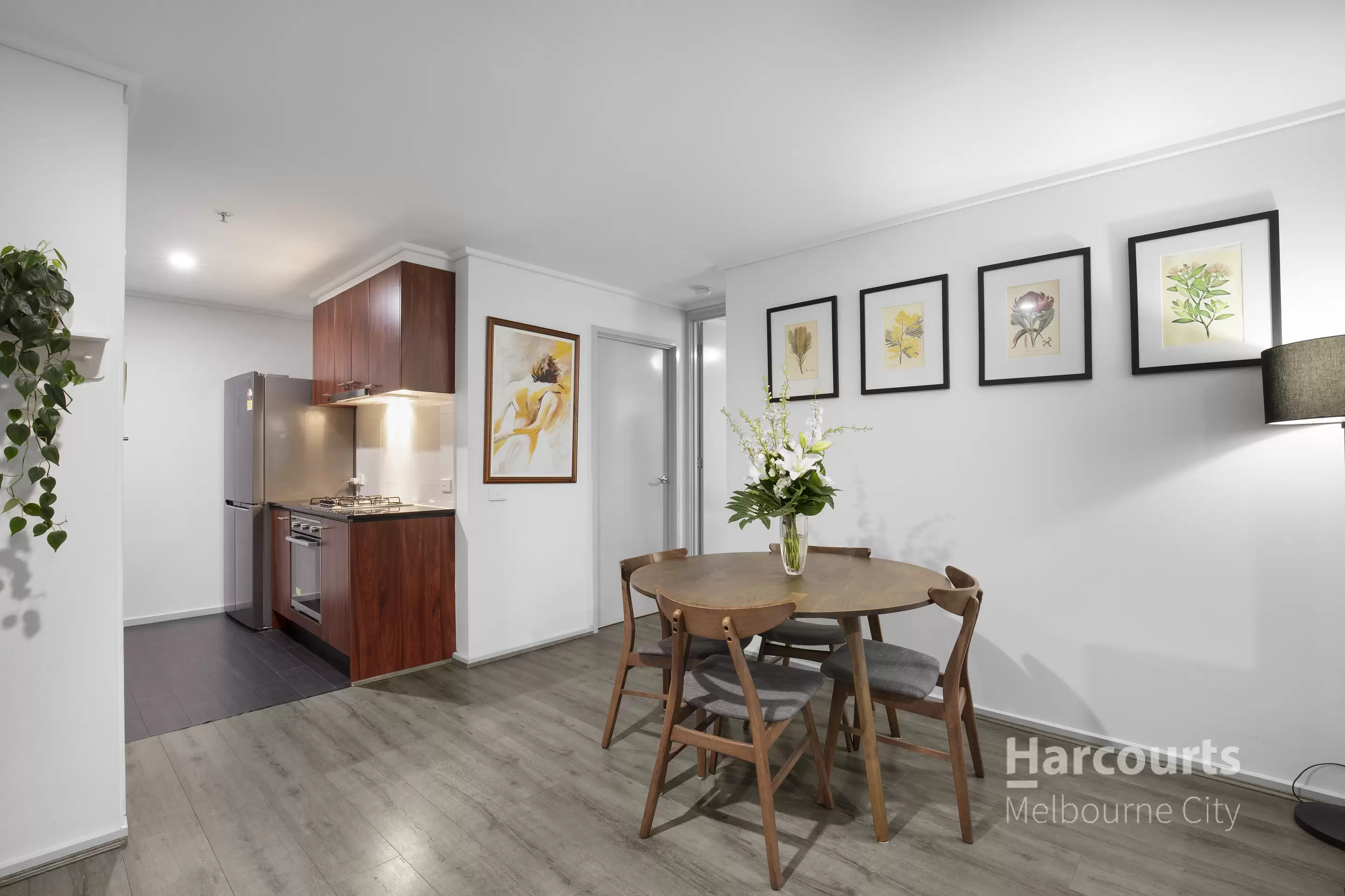 1008/668 Bourke Street, Melbourne Sold by Harcourts Melbourne City - image 8