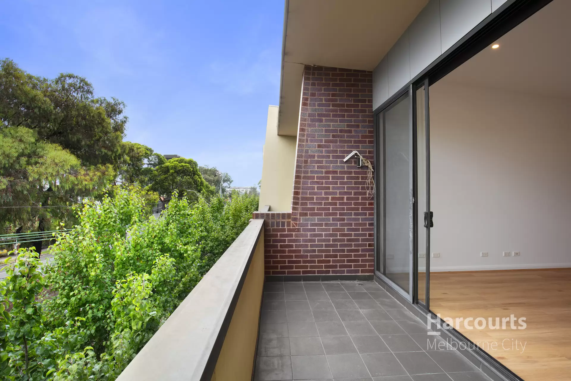 22/70-74 Brunswick Road, Brunswick Leased by Harcourts Melbourne City - image 1