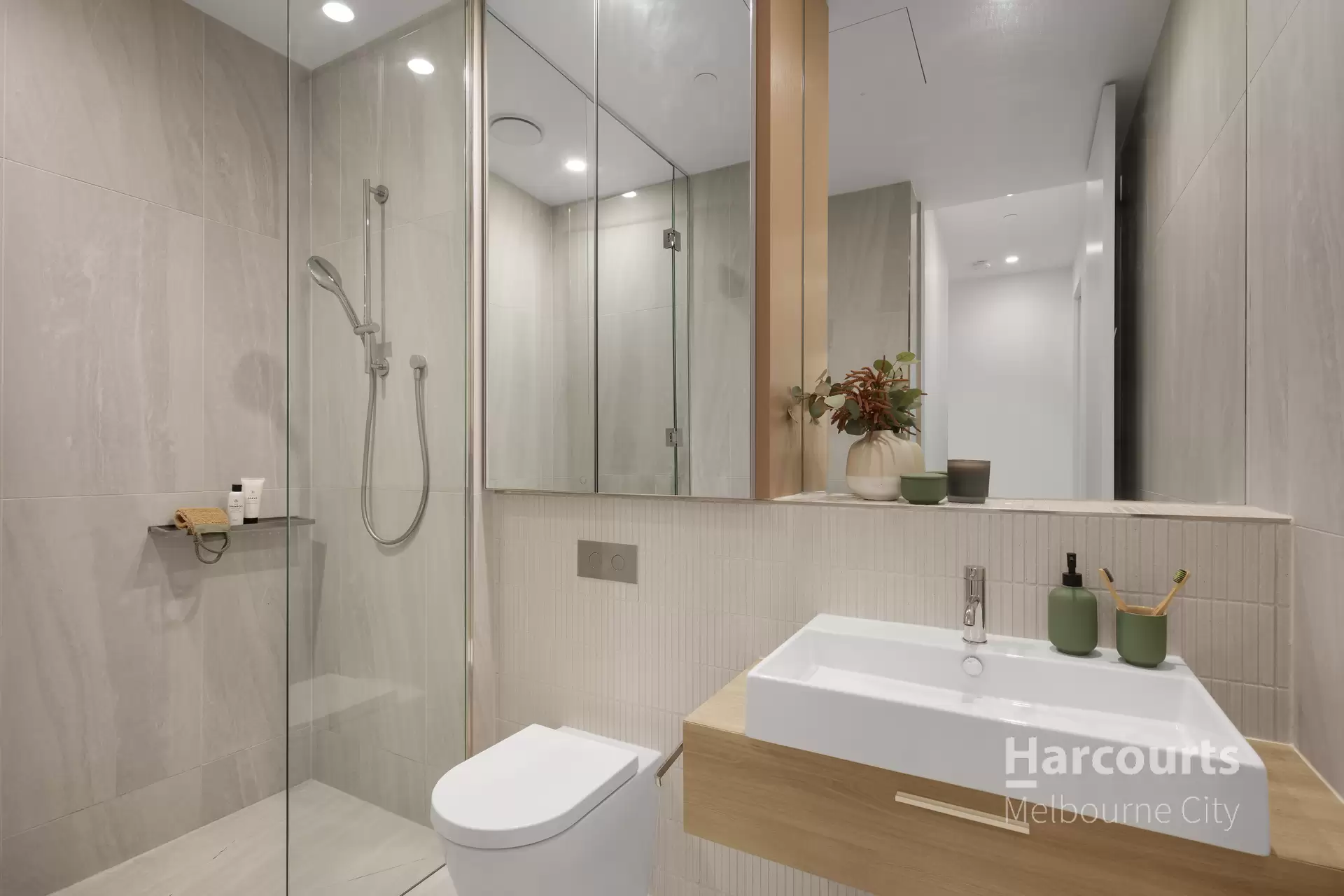 7005/160 Victoria Street, Carlton Sold by Harcourts Melbourne City - image 1
