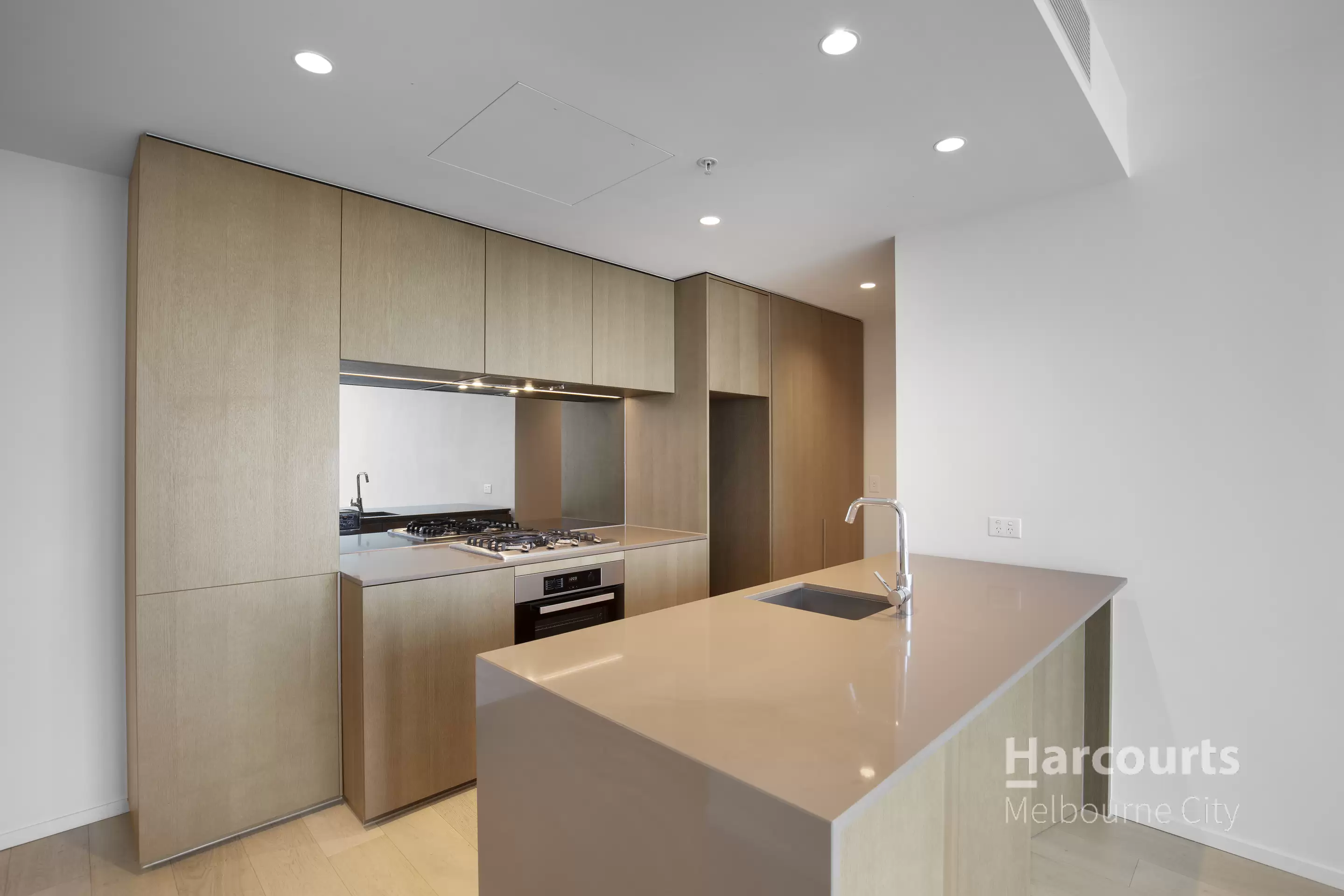 4903E/18 Hoff Boulevard, Southbank Leased by Harcourts Melbourne City - image 2