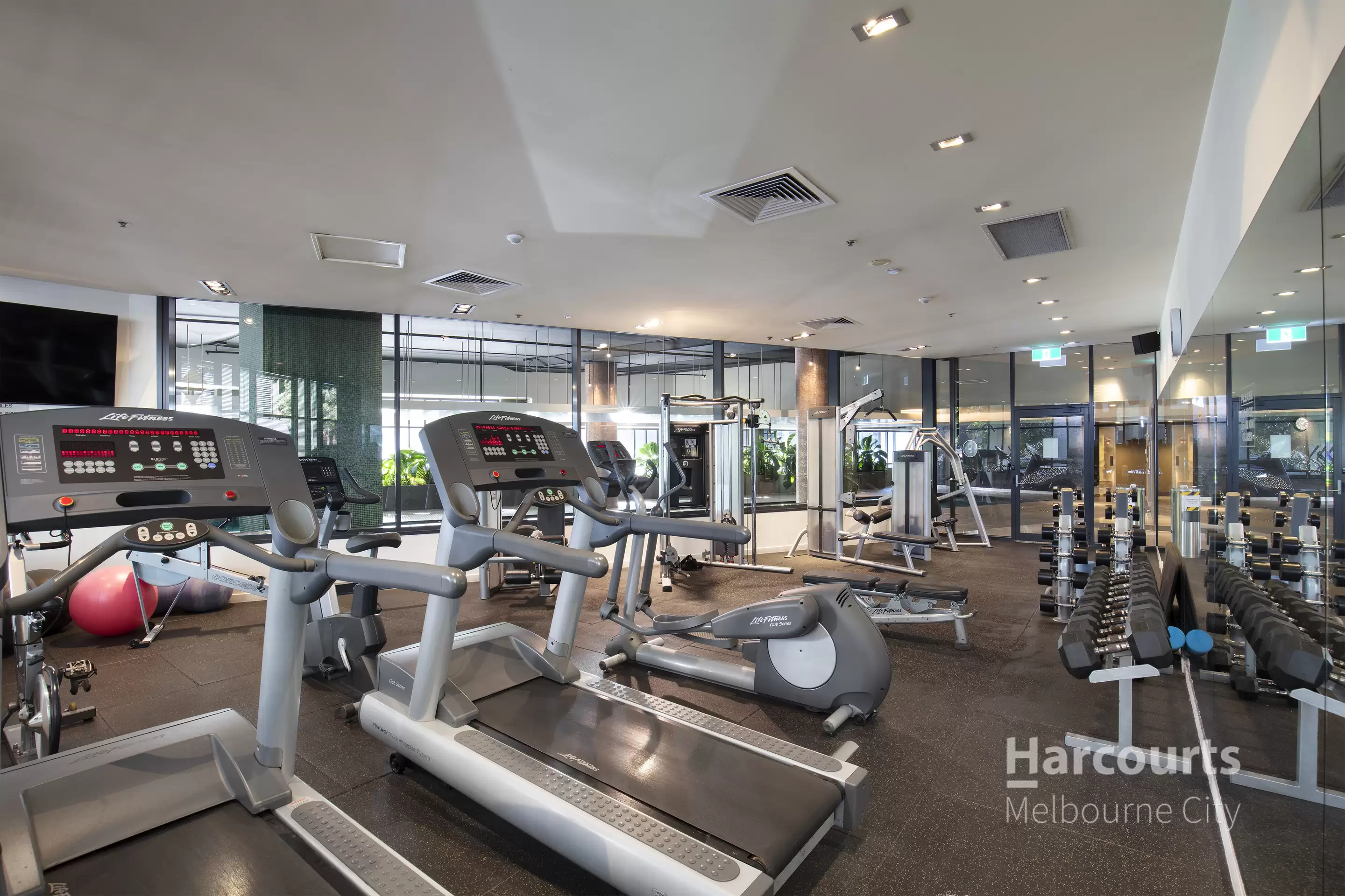 912/80 Clarendon Street, Southbank Leased by Harcourts Melbourne City - image 8