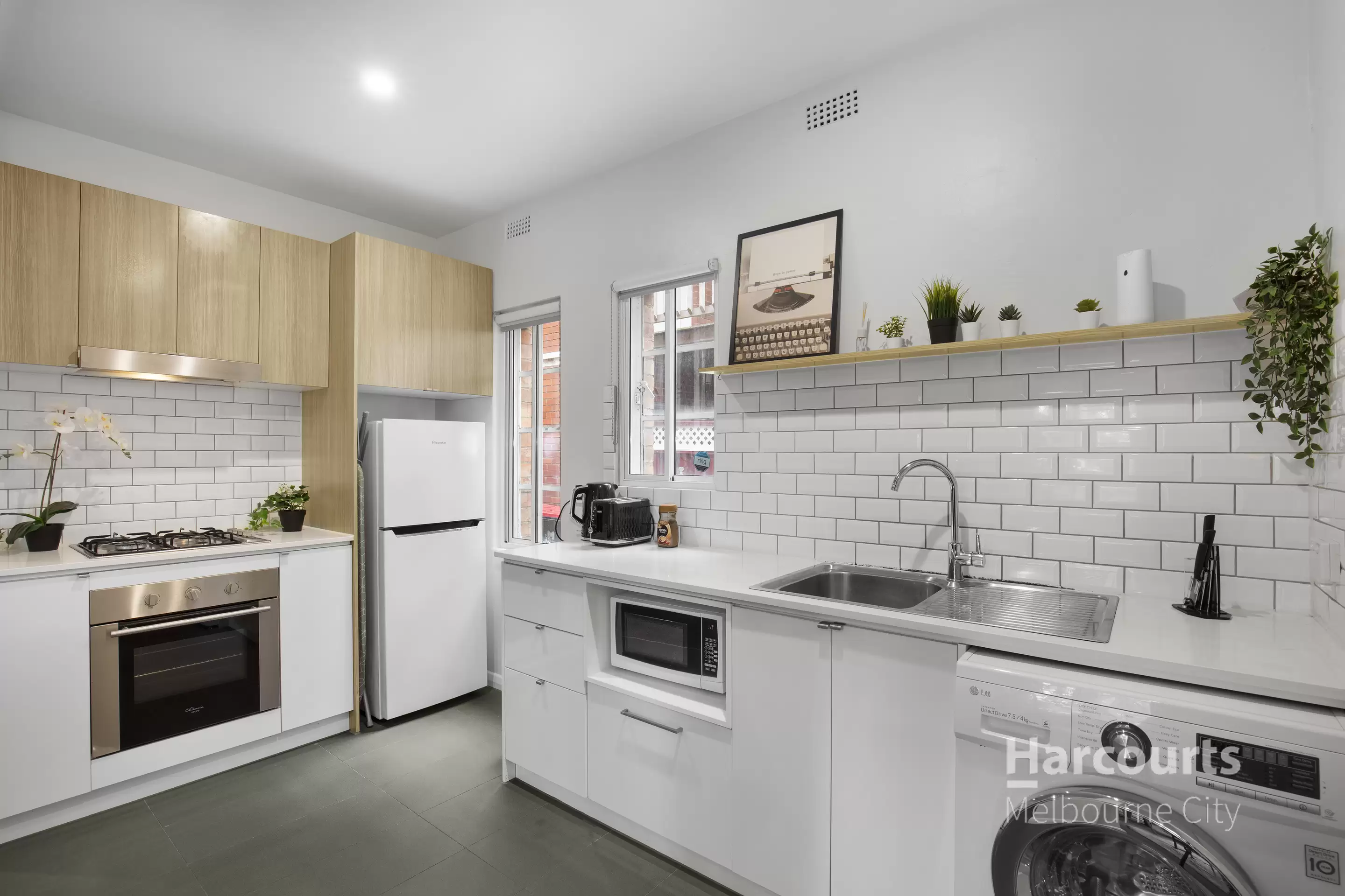 4/2-4 Garden Avenue, East Melbourne Leased by Harcourts Melbourne City - image 3