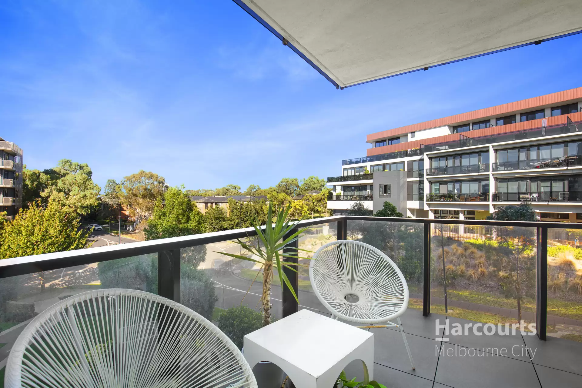 311/45 Edgewater Boulevard, Maribyrnong Sold by Harcourts Melbourne City - image 1