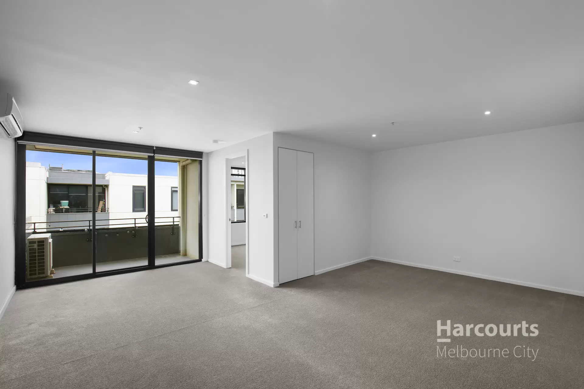 609/166 Rouse Street, Port Melbourne Leased by Harcourts Melbourne City - image 1