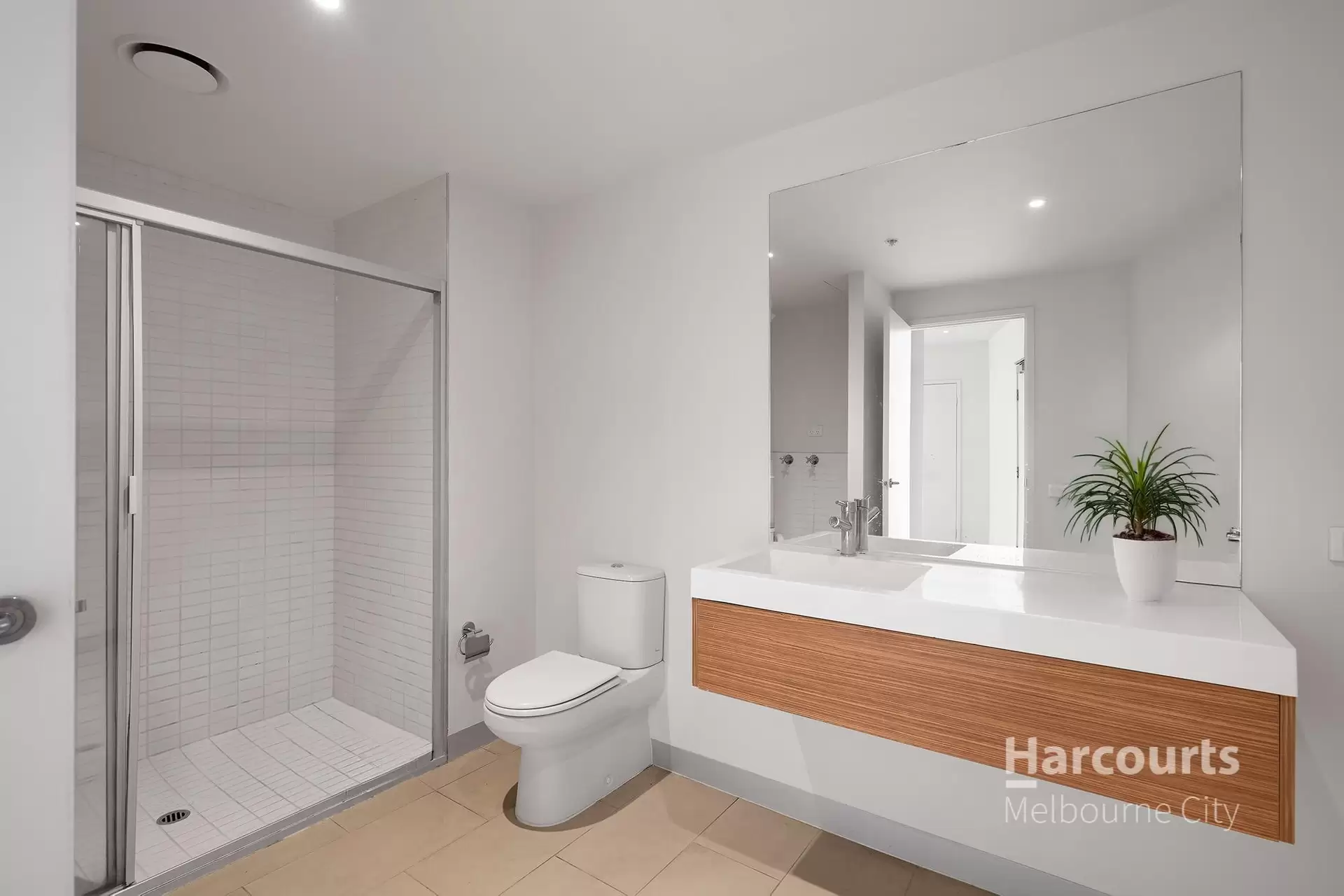 1410/565 Flinders Street, Melbourne Sold by Harcourts Melbourne City - image 1