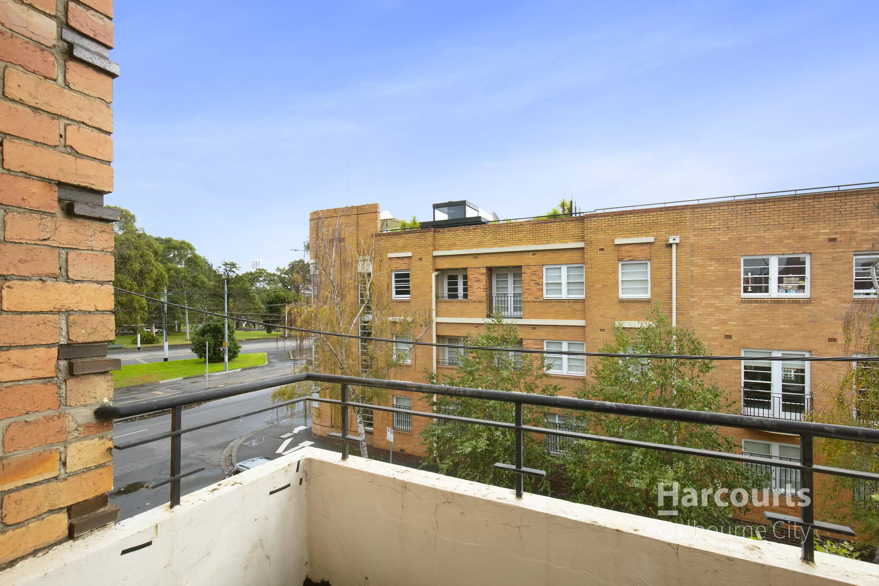 9/2-4 Garden Avenue, East Melbourne Leased by Harcourts Melbourne City - image 5