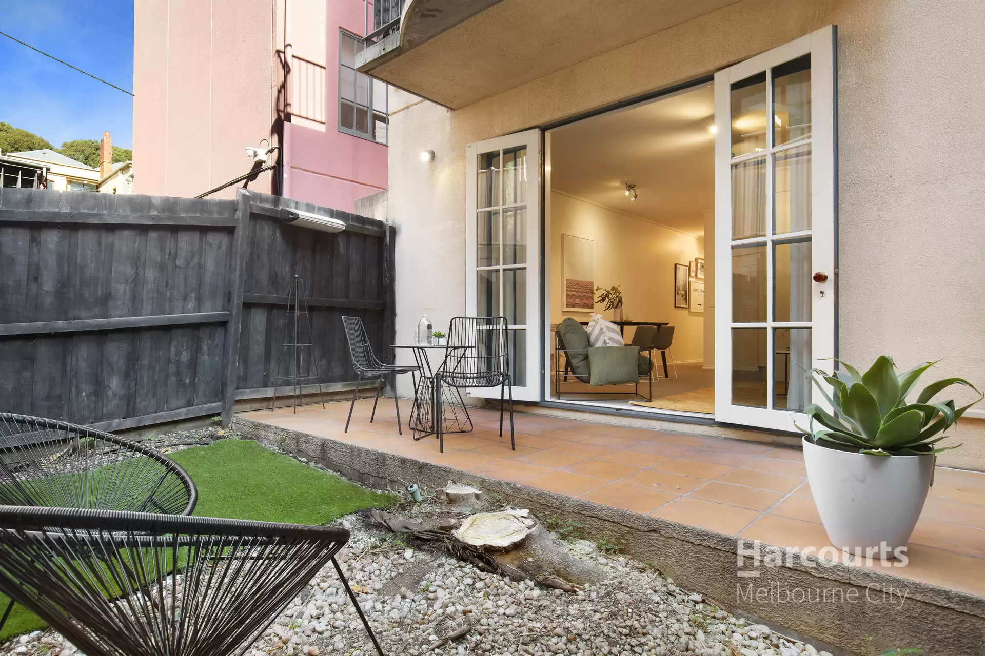 14/151 Fitzroy Street, St Kilda Sold by Harcourts Melbourne City - image 1