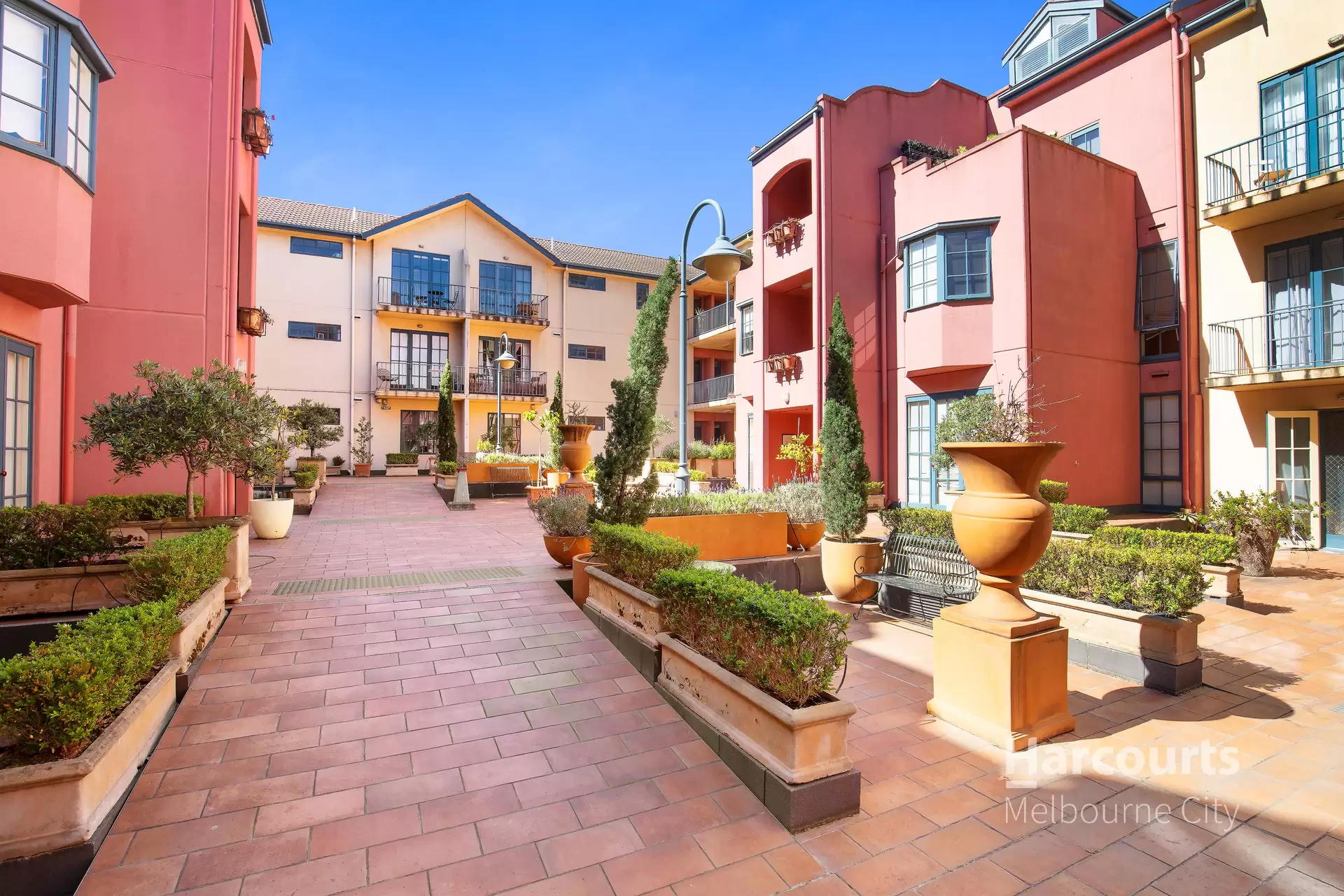 14/151 Fitzroy Street, St Kilda Sold by Harcourts Melbourne City - image 1