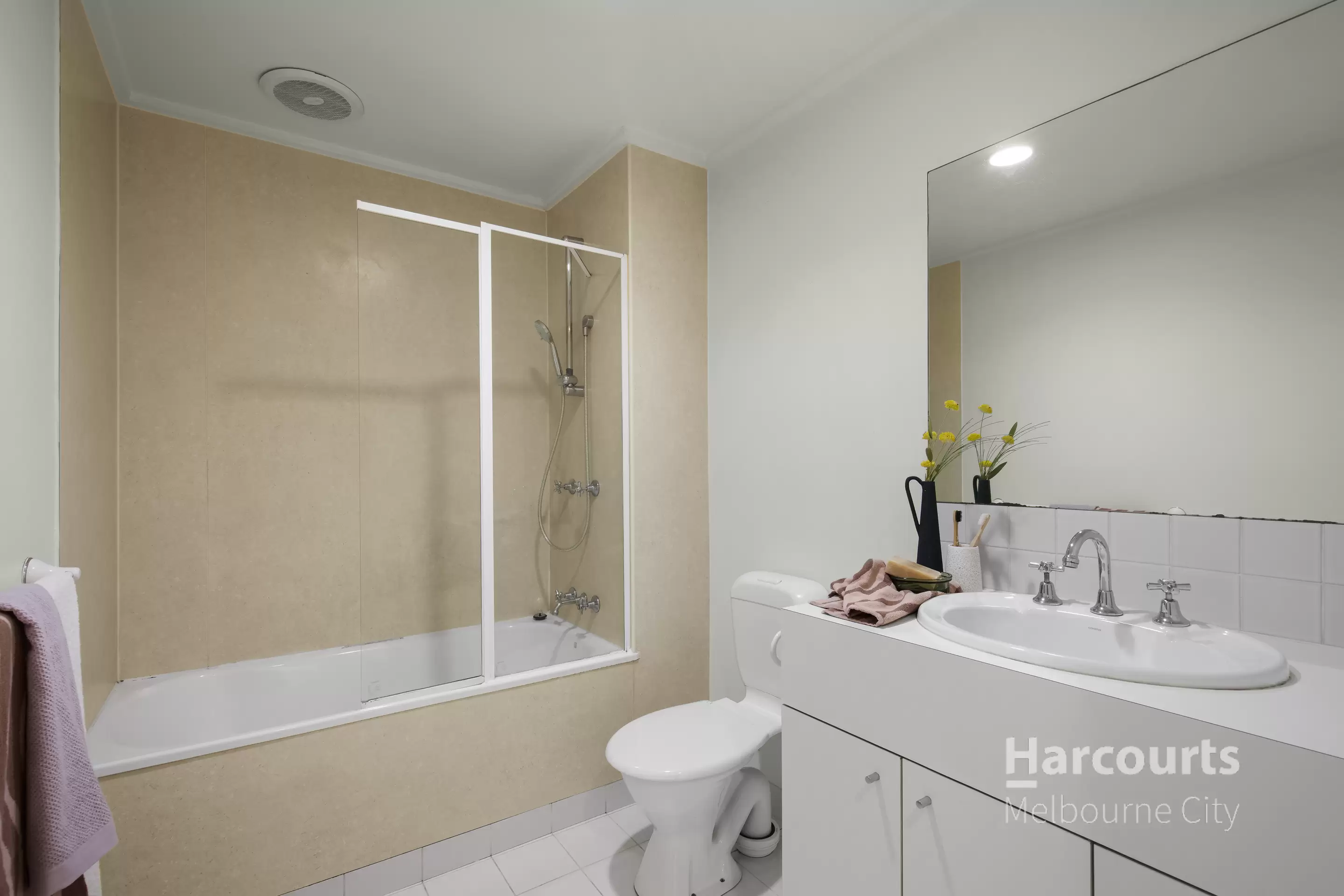 14/151 Fitzroy Street, St Kilda Sold by Harcourts Melbourne City - image 6