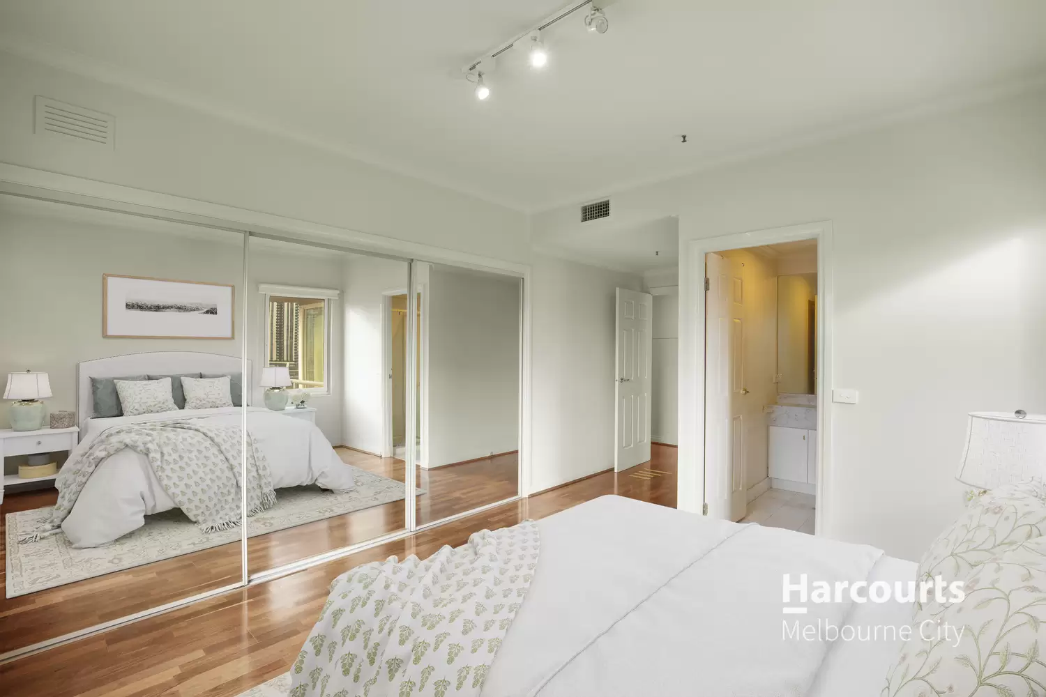 112/8 Wells Street, Southbank Leased by Harcourts Melbourne City - image 7