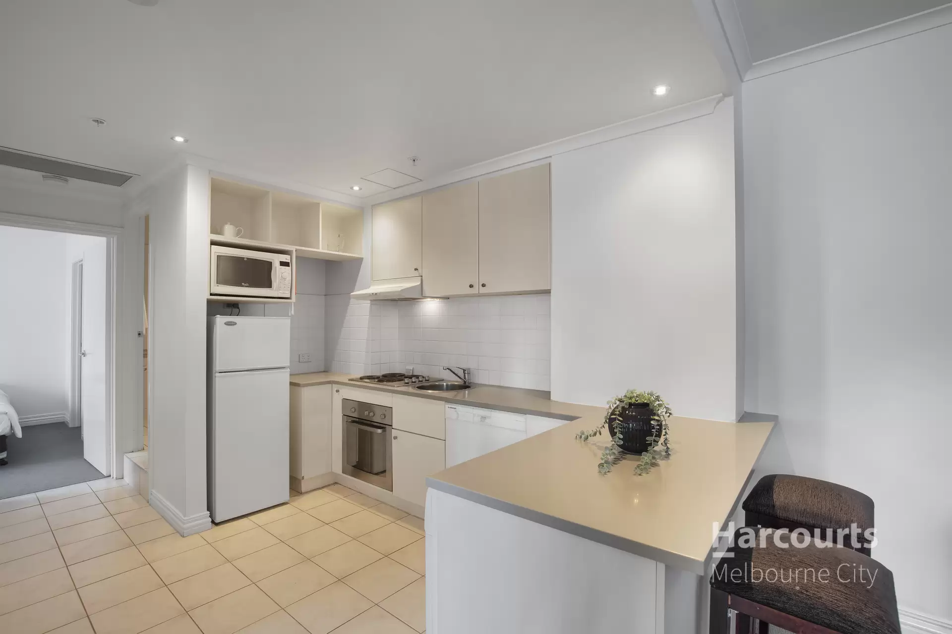 406/182 Collins Street, Melbourne Leased by Harcourts Melbourne City - image 1