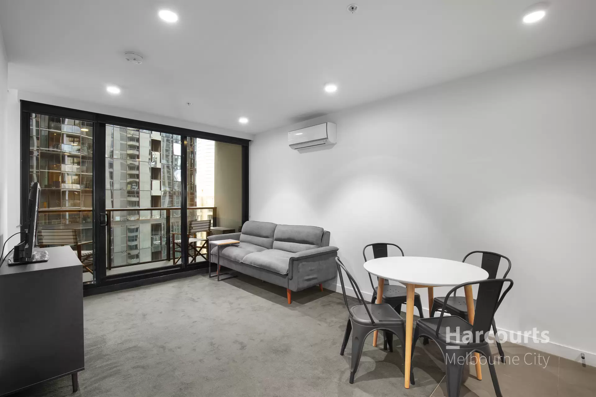 1814/33 MacKenzie Street, Melbourne Leased by Harcourts Melbourne City - image 1
