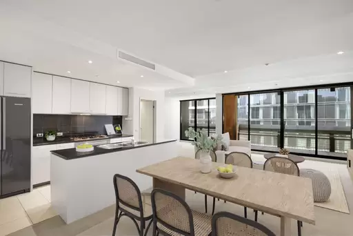 1305/118 Russell Street, Melbourne Leased by Harcourts Melbourne City