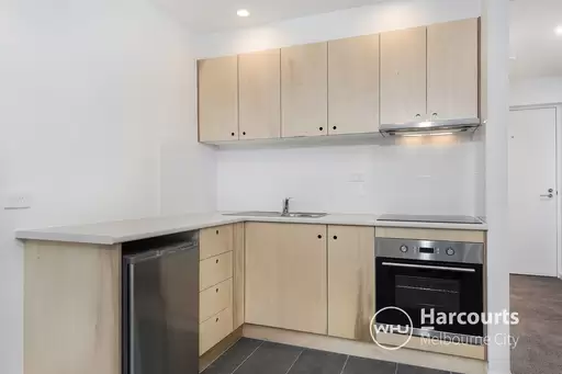 404/39 Queen Street, Melbourne Leased by Harcourts Melbourne City