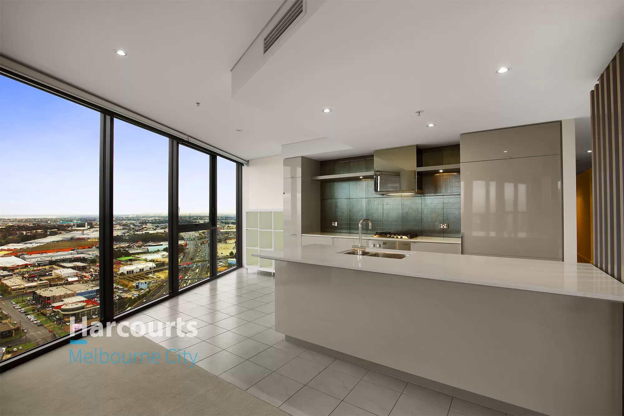 3703/90 Lorimer Street, Docklands Leased by Harcourts Melbourne City - image 1