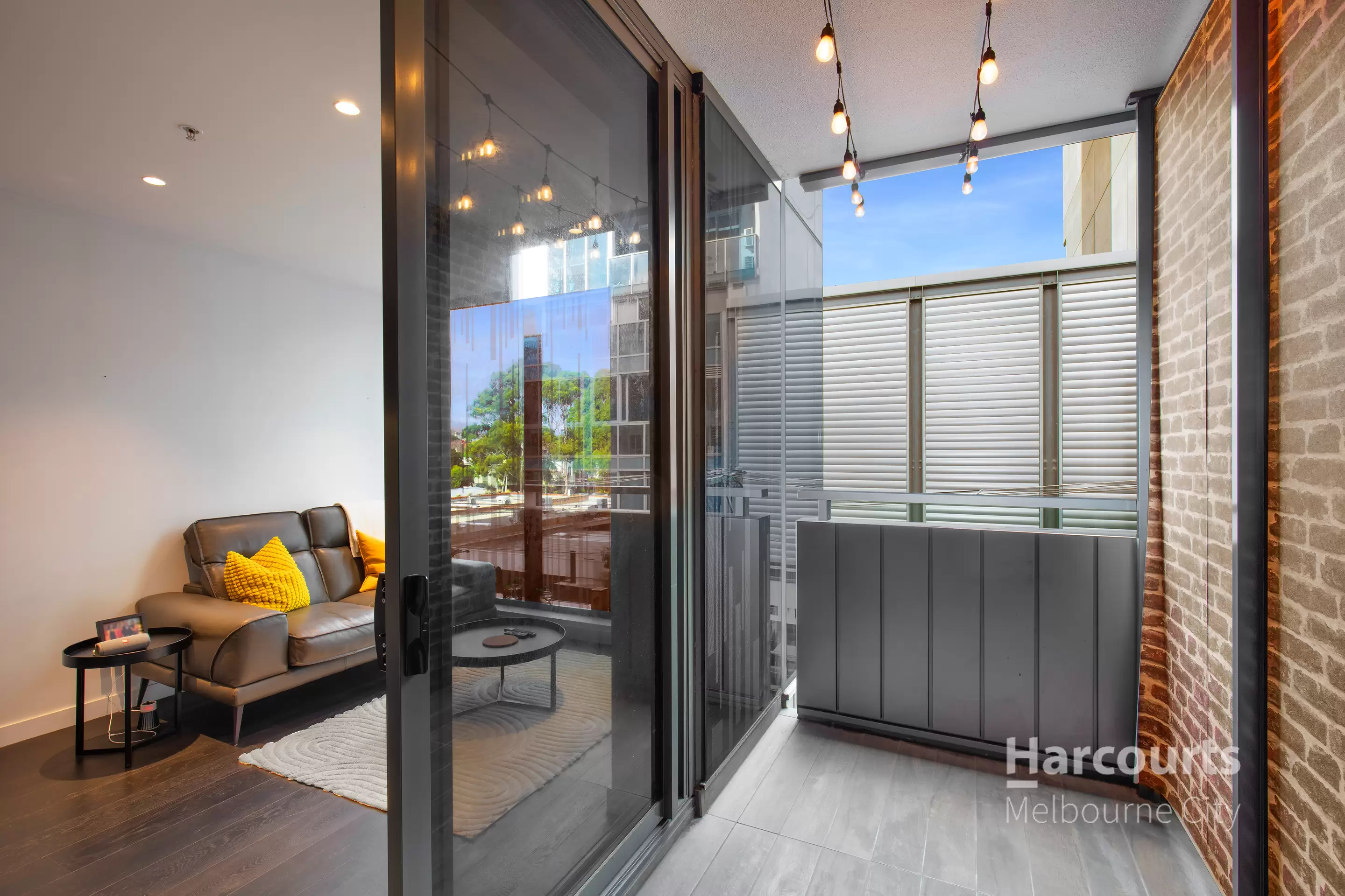 214/35 Wilson Street, South Yarra Sold by Harcourts Melbourne City - image 3