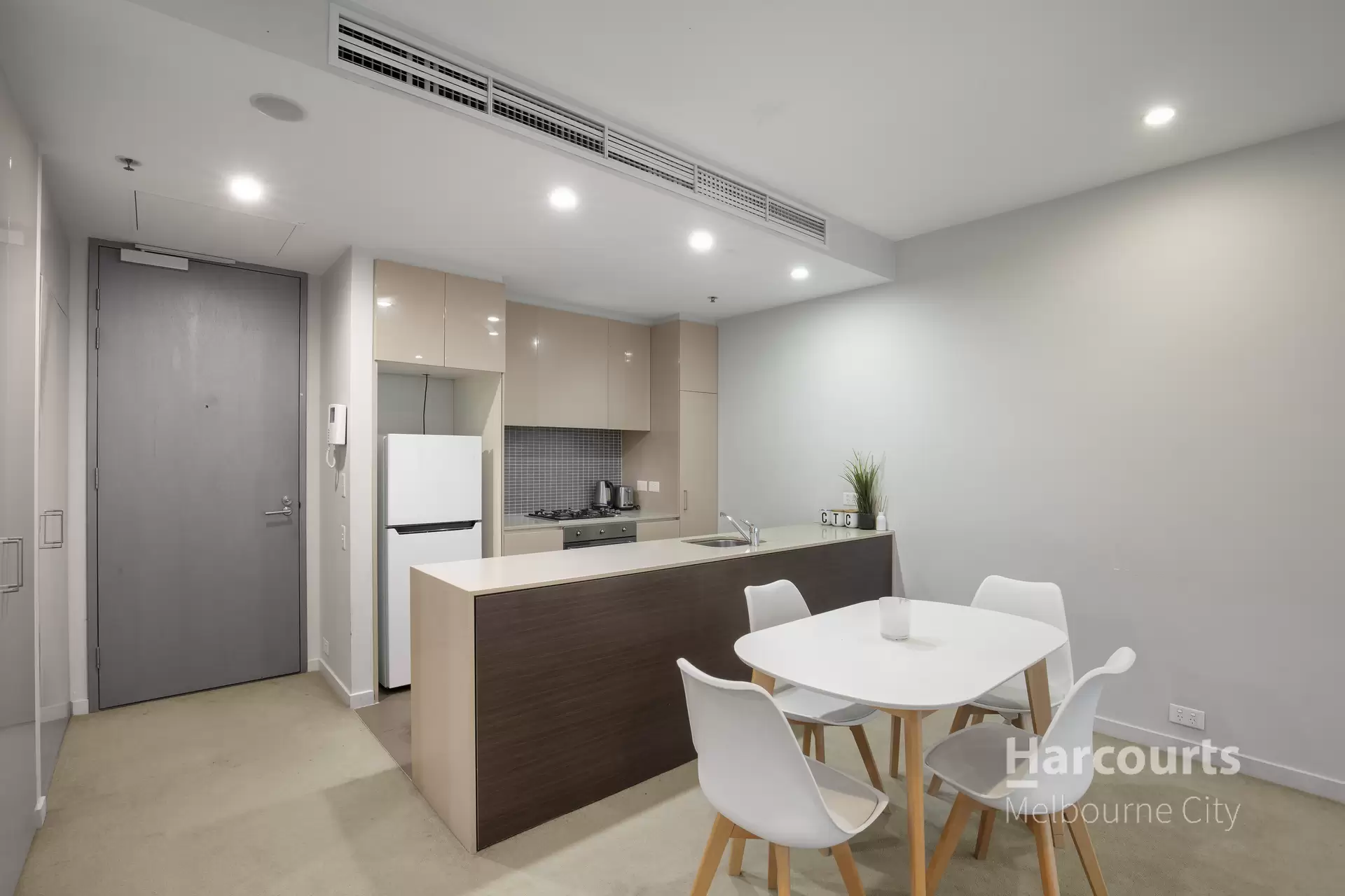 107/70 Queens Road, Melbourne Sold by Harcourts Melbourne City - image 1