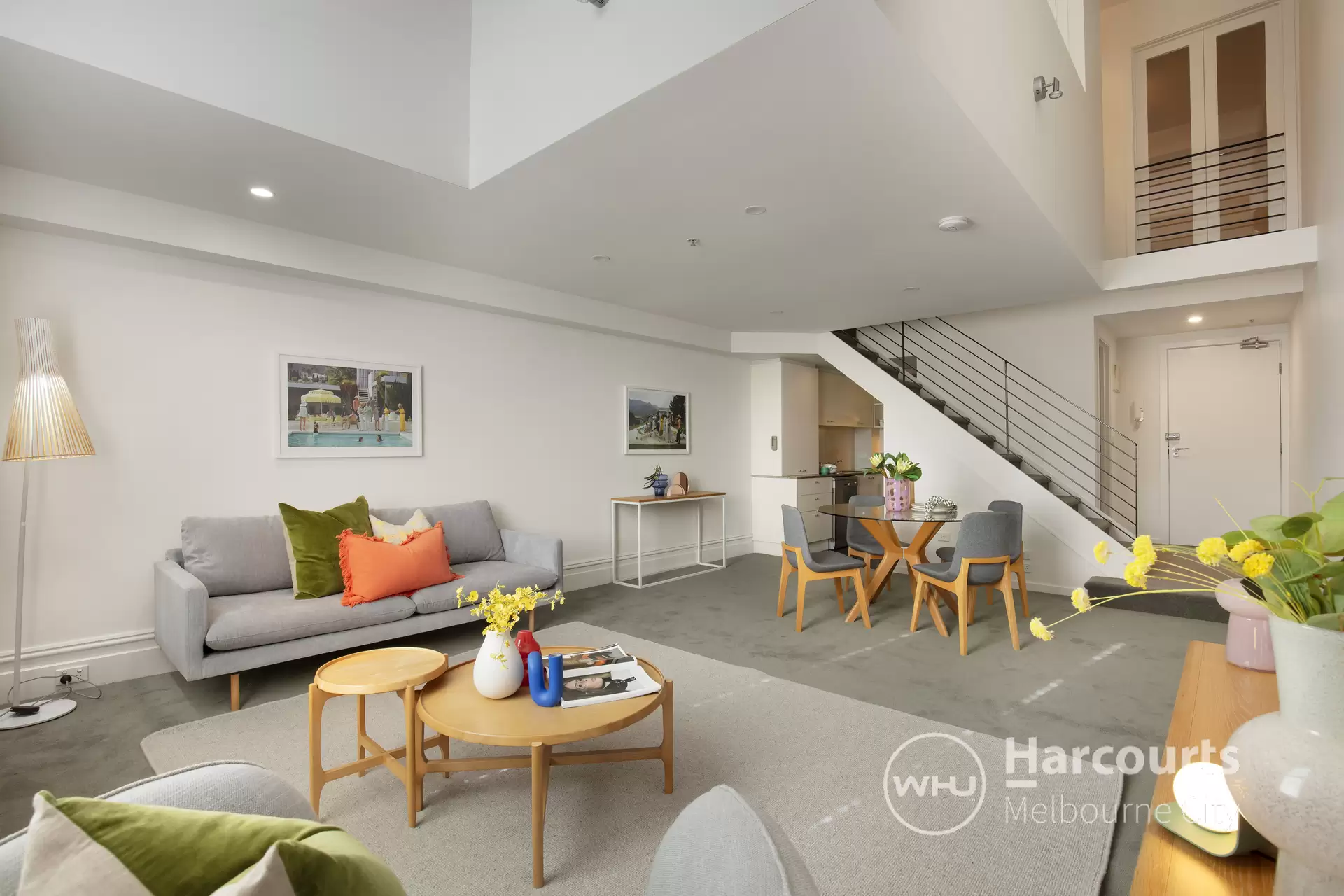 4/392 Russell Street, Melbourne Sold by Harcourts Melbourne City - image 1
