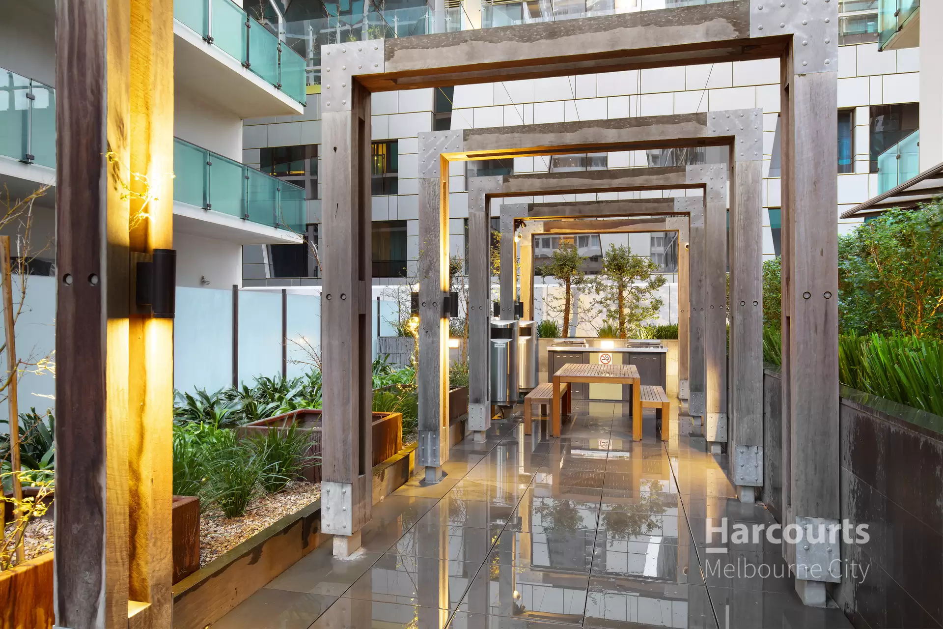 3610/618 Lonsdale Street, Melbourne Sold by Harcourts Melbourne City - image 1