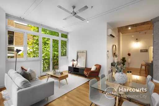 8/7 Drewery Lane, Melbourne Sold by Harcourts Melbourne City