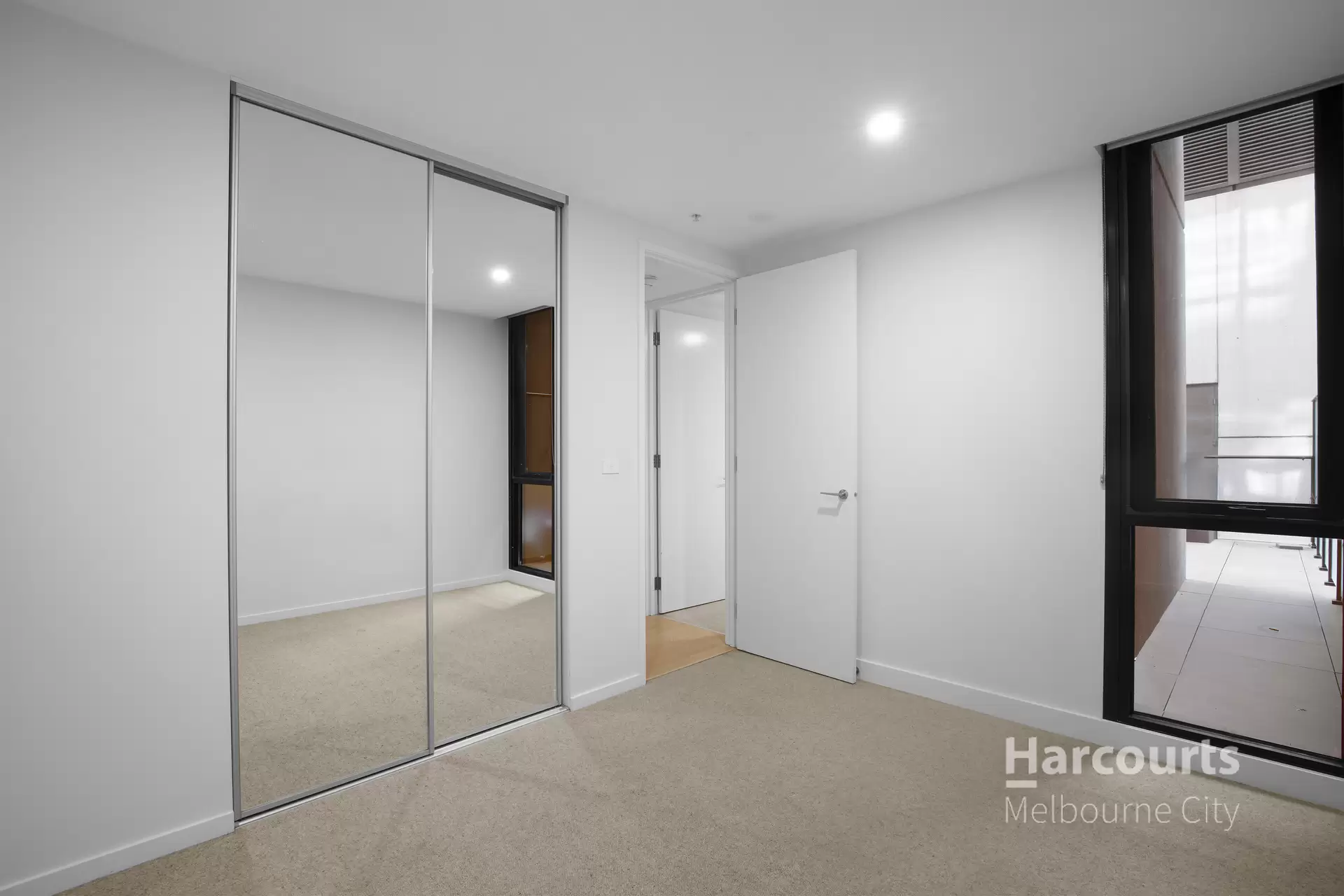 115/85 Market Street, South Melbourne Leased by Harcourts Melbourne City - image 1