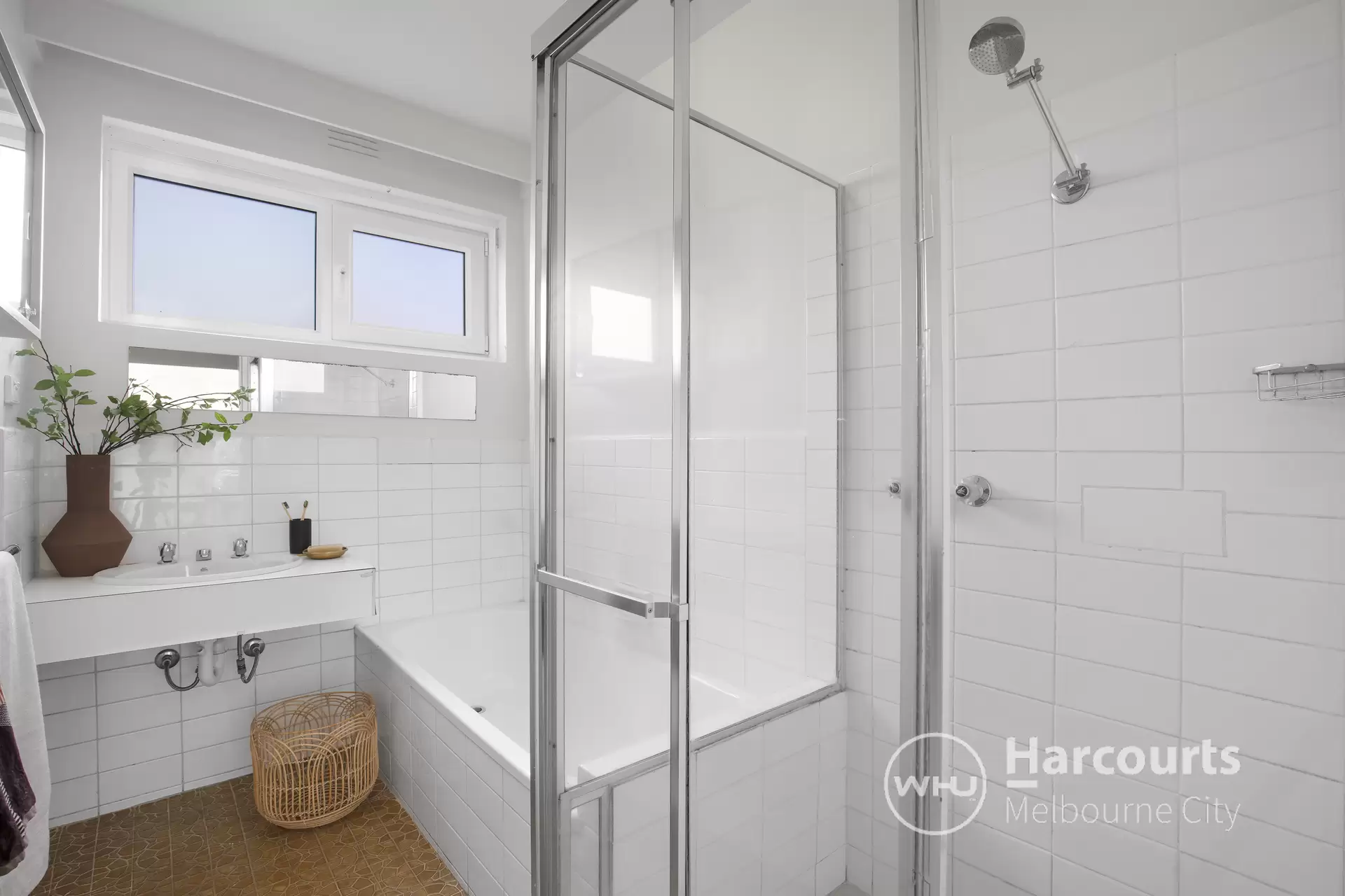 5/14 A'Beckett Street, Prahran Sold by Harcourts Melbourne City - image 1