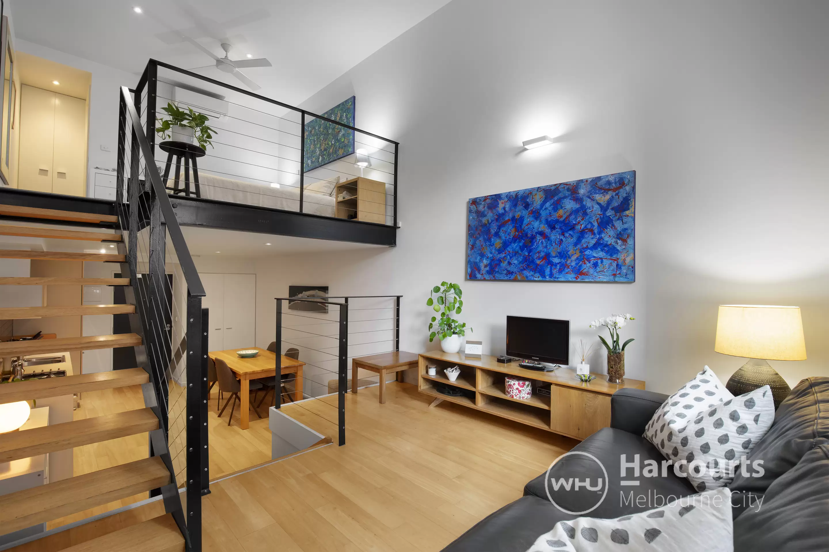 4/61 Mackenzie Street, Melbourne Sold by Harcourts Melbourne City - image 4