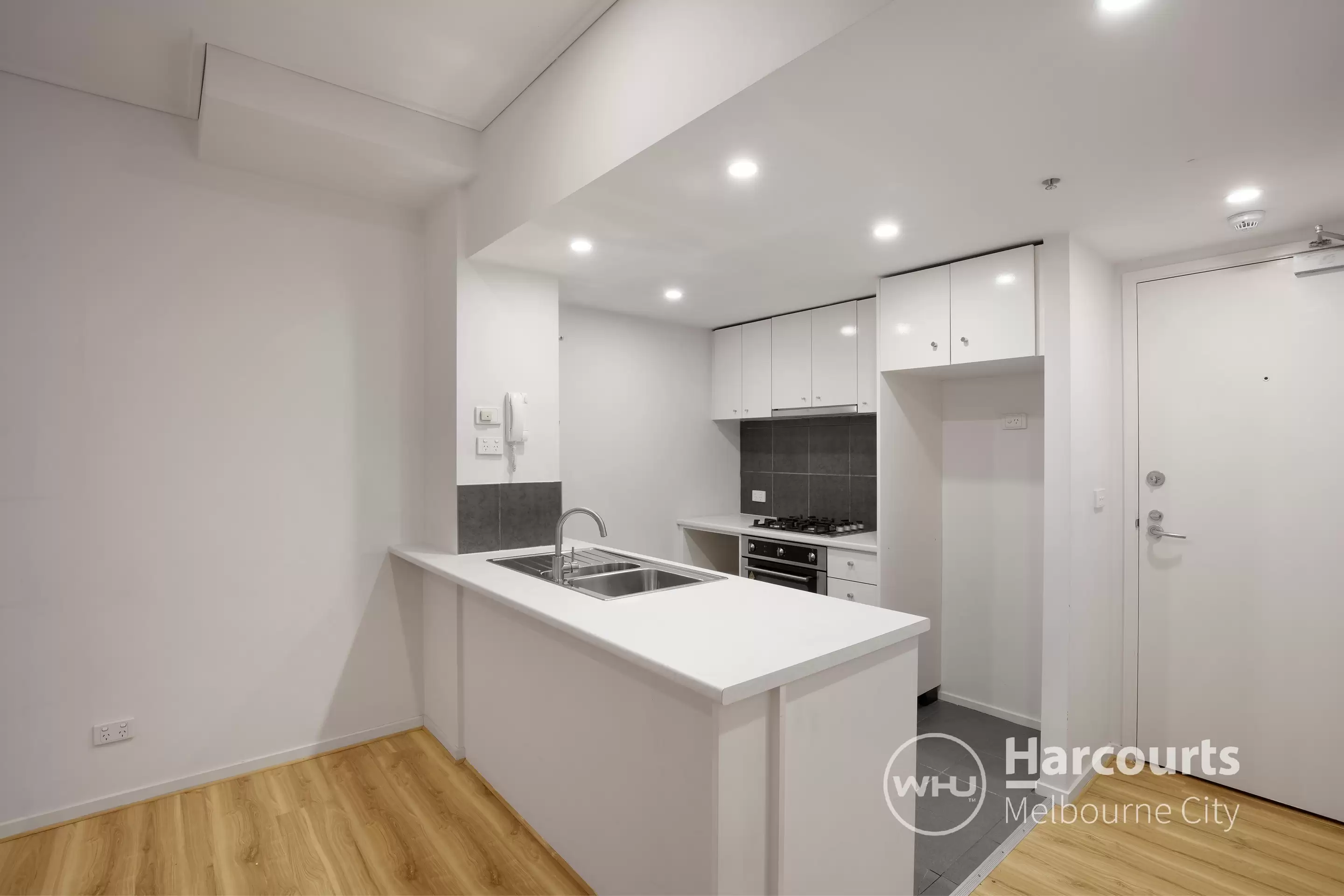 31/562 Little Bourke Street, Melbourne Leased by Harcourts Melbourne City - image 3