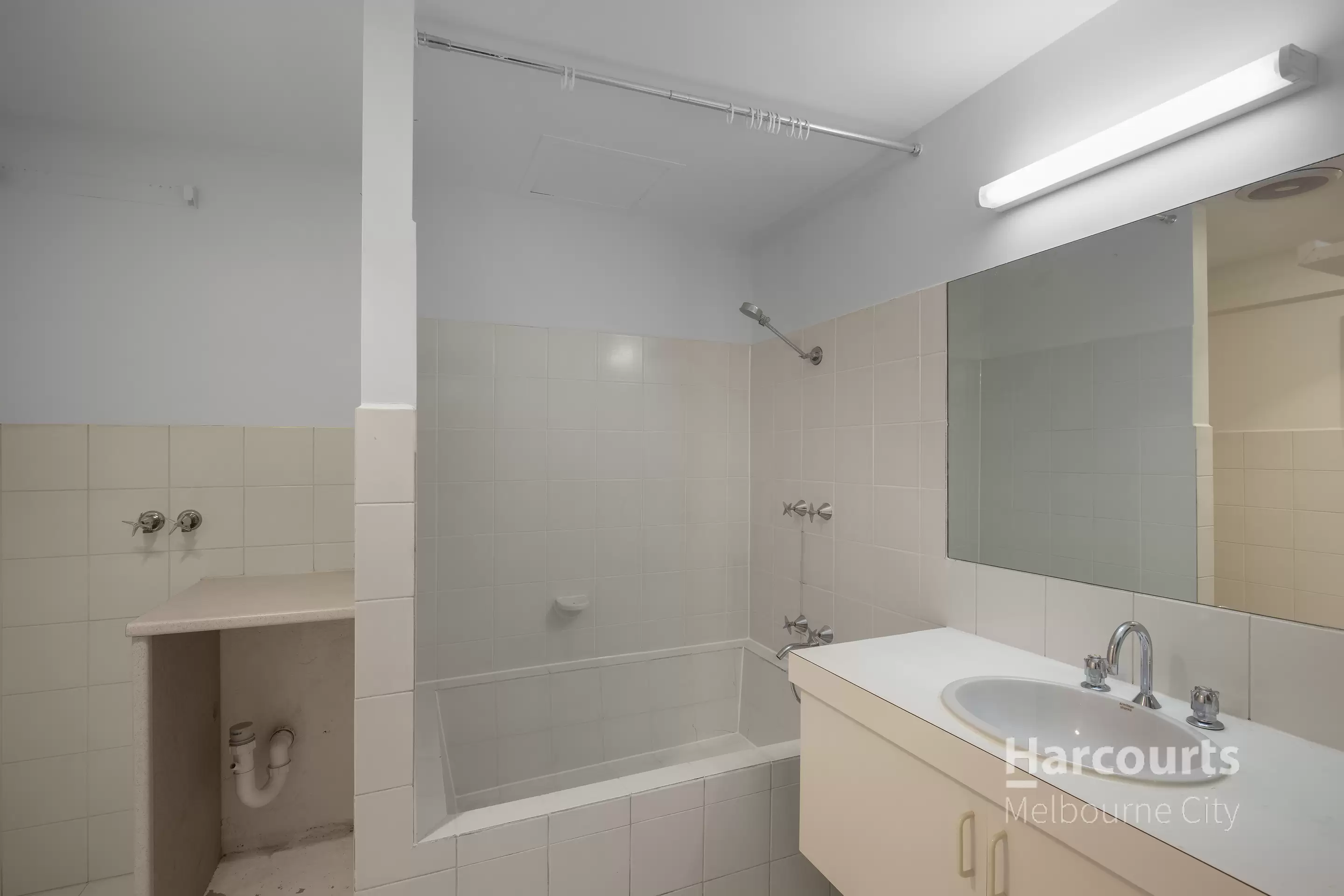 14/50 Bourke Street, Melbourne Leased by Harcourts Melbourne City - image 7
