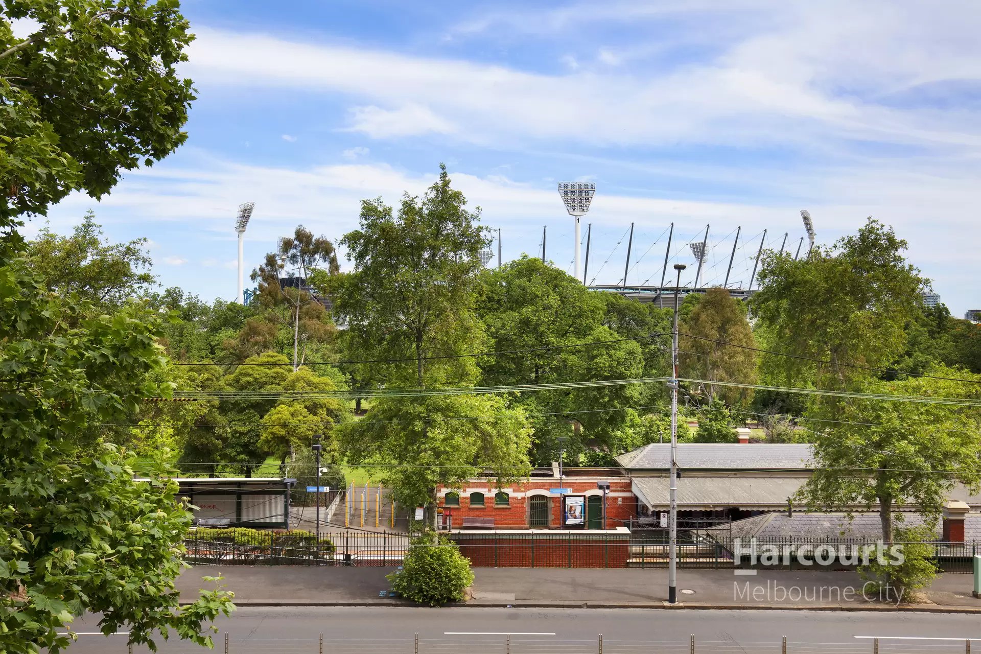 204/166 Wellington Parade, East Melbourne Leased by Harcourts Melbourne City - image 1