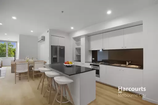 204/166 Wellington Parade, East Melbourne Leased by Harcourts Melbourne City