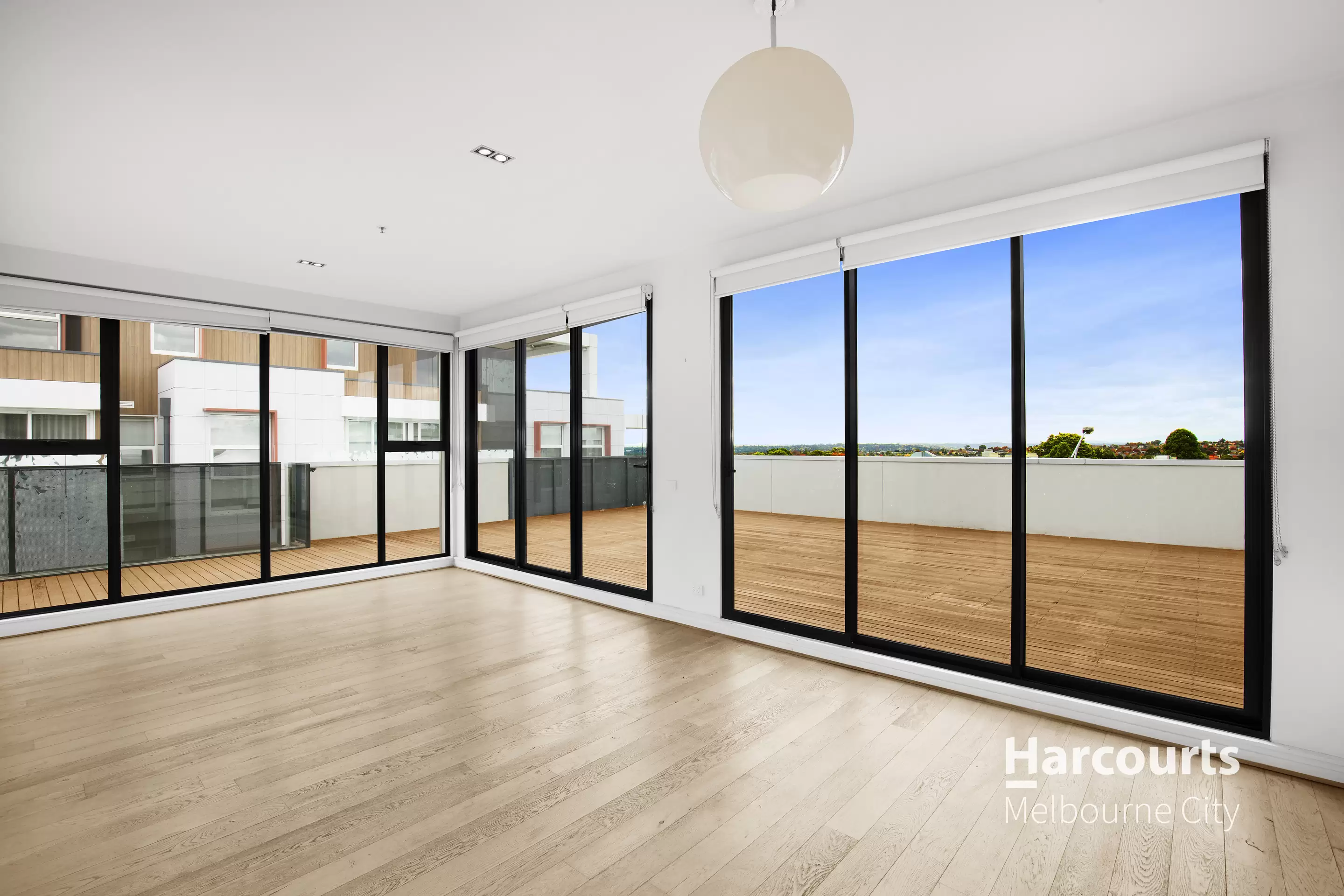 14/204 Whitehorse Road, Balwyn Leased by Harcourts Melbourne City - image 4