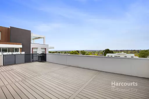 14/204 Whitehorse Road, Balwyn Leased by Harcourts Melbourne City