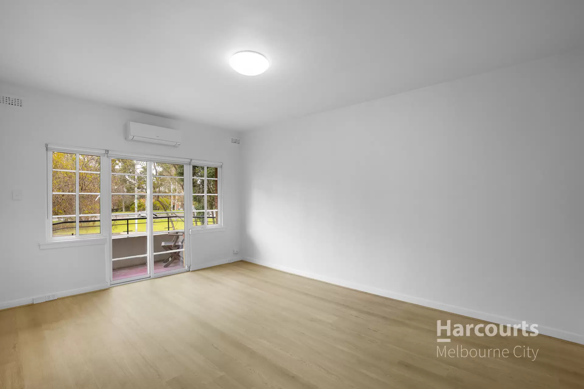 7/2-4 Garden Avenue, East Melbourne Leased by Harcourts Melbourne City - image 1