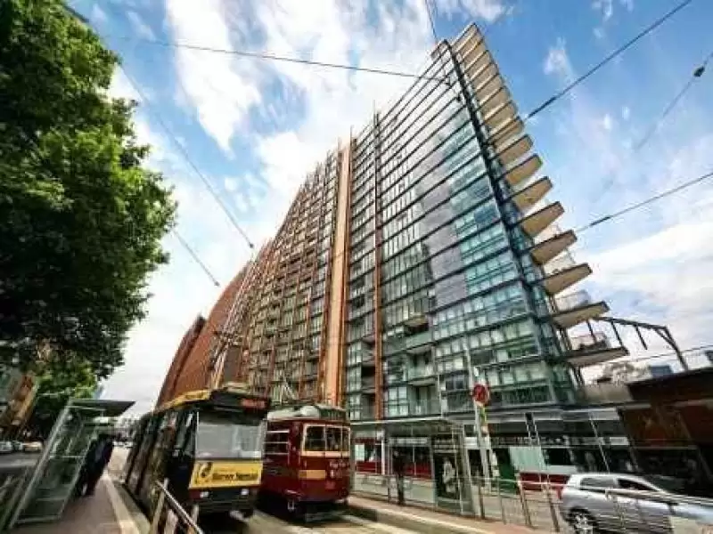 109/565 Flinders Street, Melbourne Leased by Harcourts Melbourne City - image 2