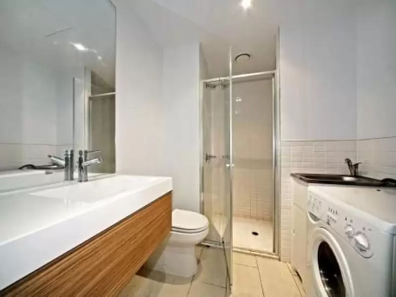 109/565 Flinders Street, Melbourne Leased by Harcourts Melbourne City - image 4