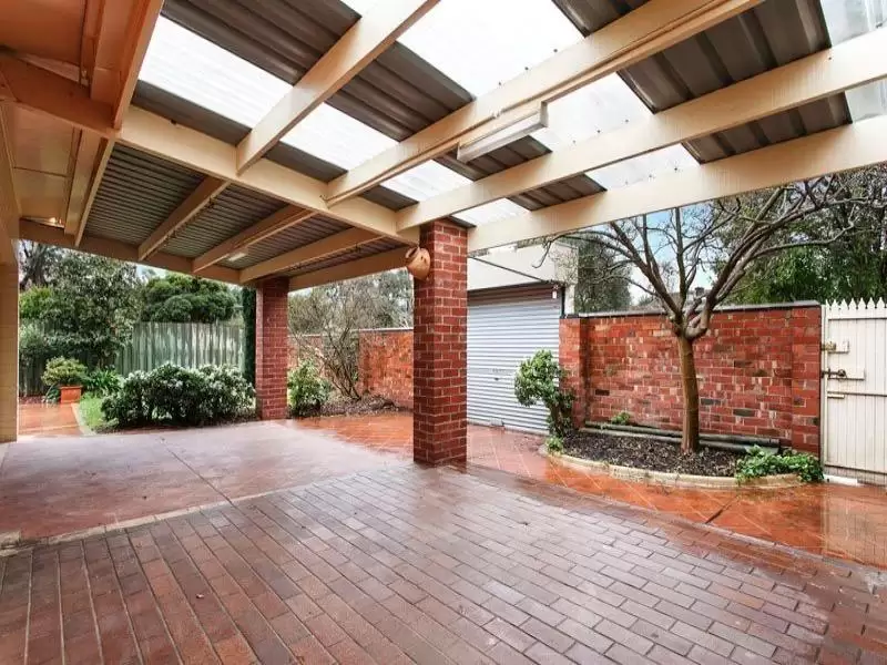 61 Thomas Street, Hampton Leased by Harcourts Melbourne City - image 4